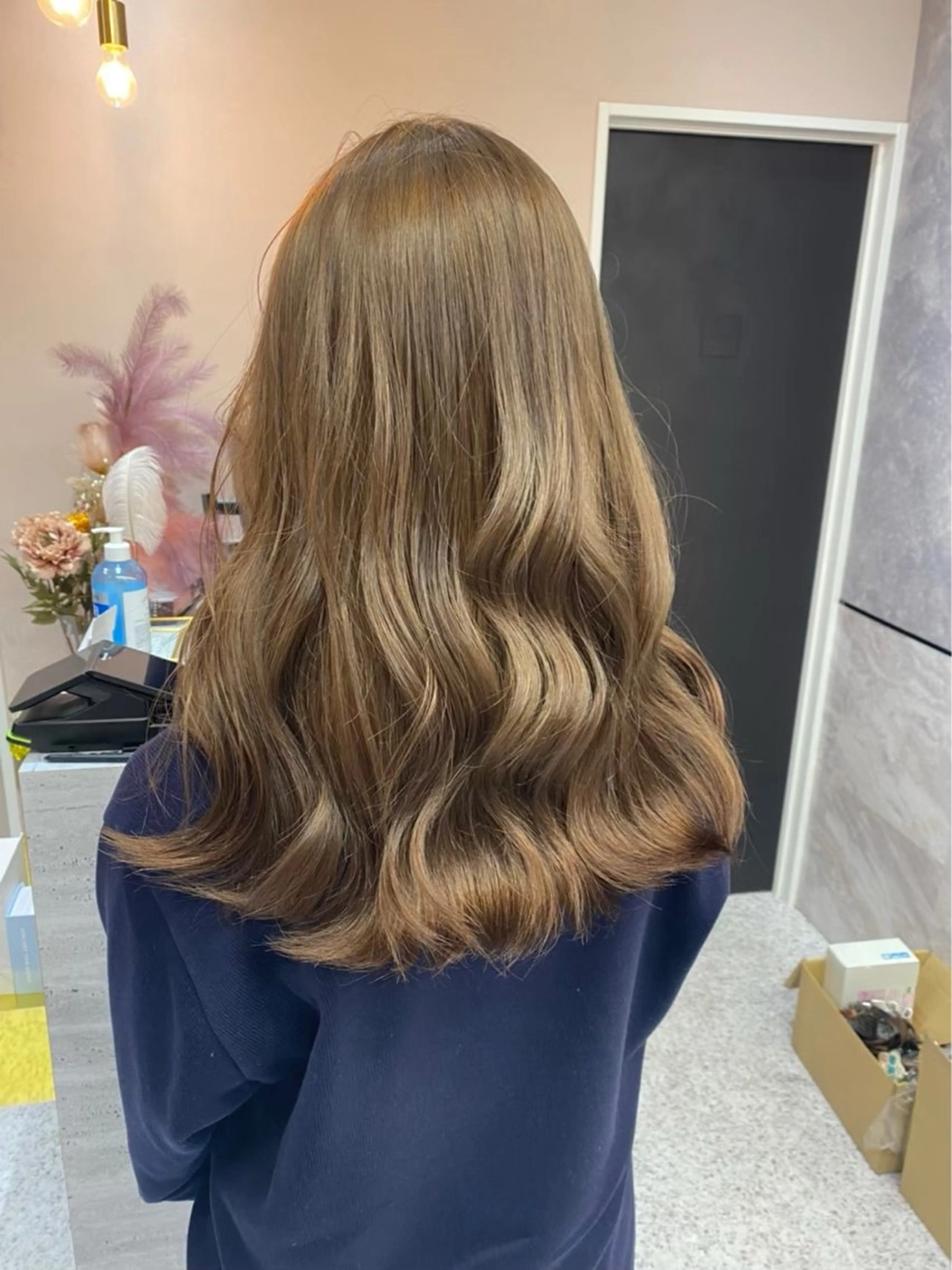 セミロング ヘアカラー SIGMA LATTE所属・SigmaLatte _momokaのヘアスタイル
