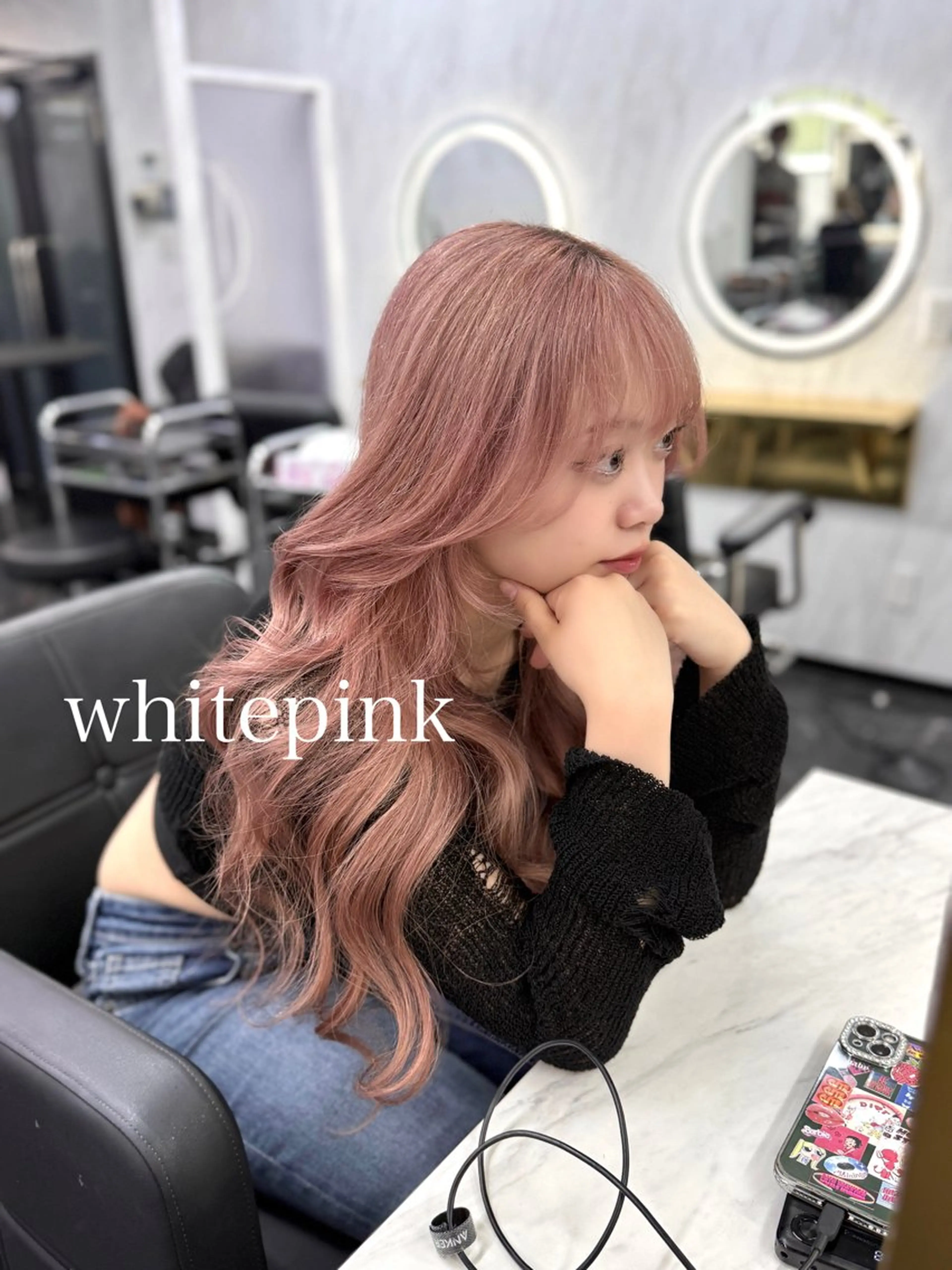 ロング カラー 透明感カラー ピンクカラー ホワイトピンク カット ヘアカラー トリートメント エクステ🩵ブリーチ 韓国ヘア🩵KAEのヘアスタイル