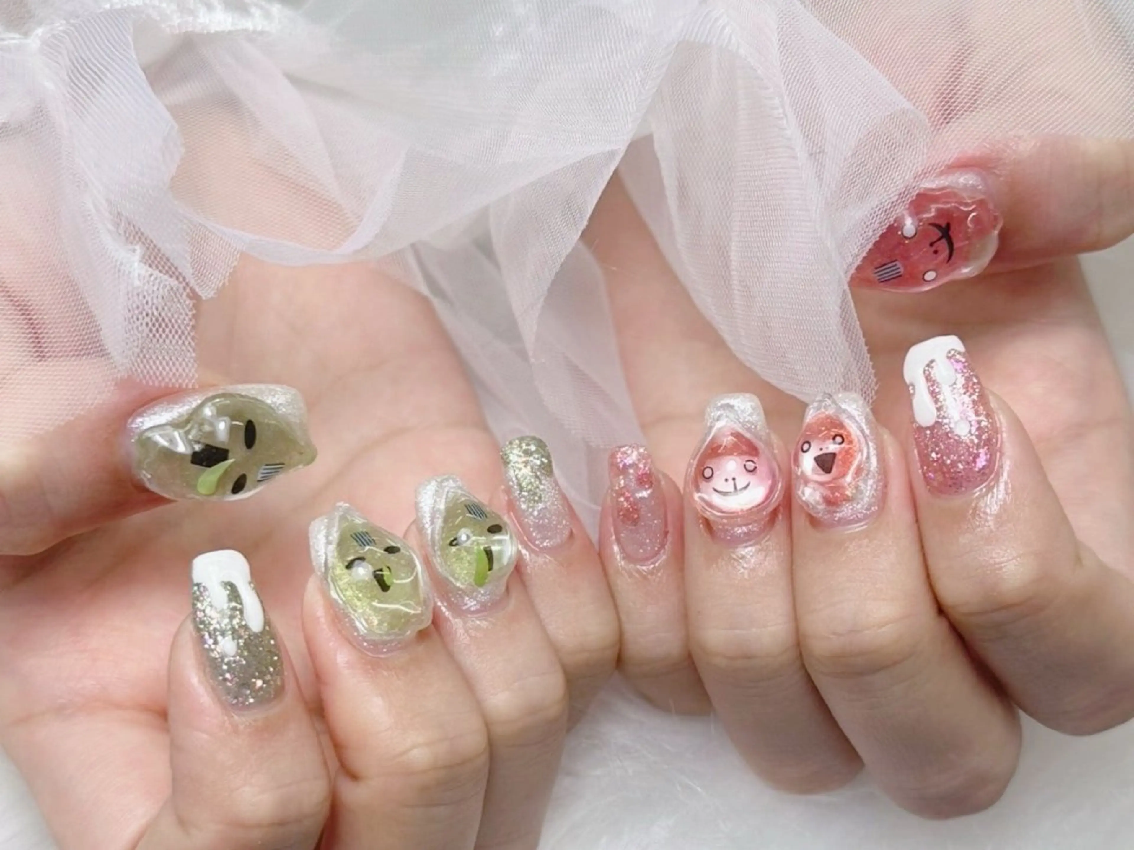 ネイル lucky nail 歌舞伎町のネイルデザイン