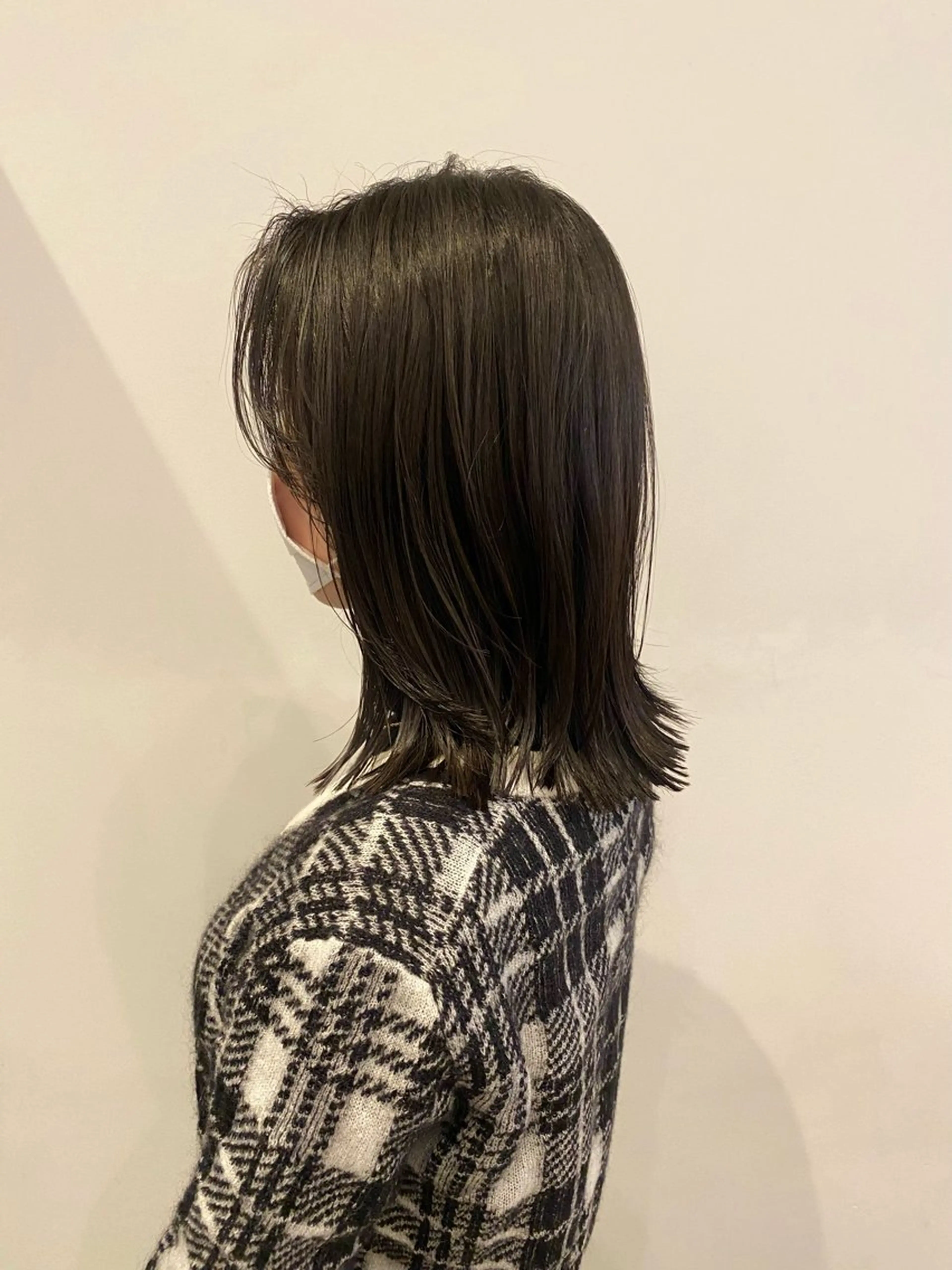 ミディアム ミディアムレイヤー レイヤーカット yamashita moekaのヘアスタイル