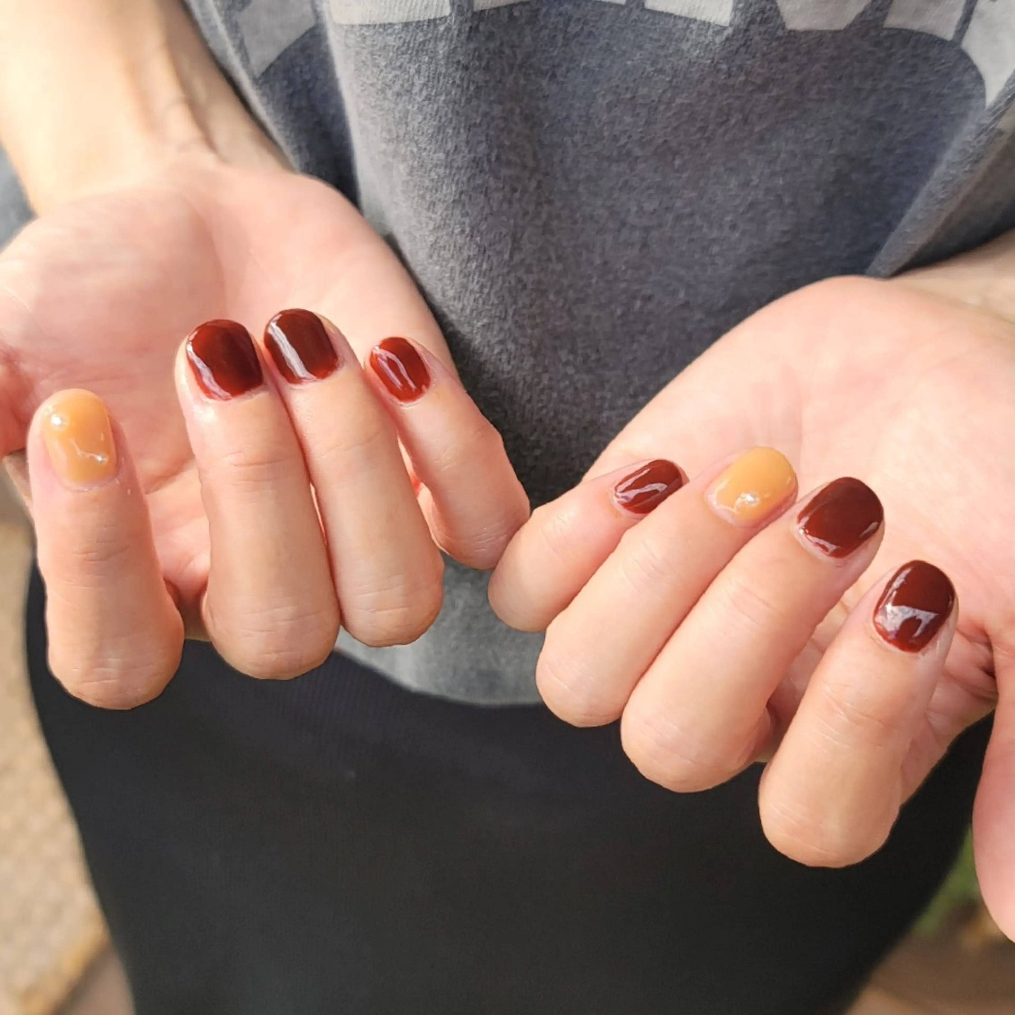 ネイル アートネイル ワンカラーネイル 🌲🌳🚪iiit o🌲🌳🌲のネイルデザイン