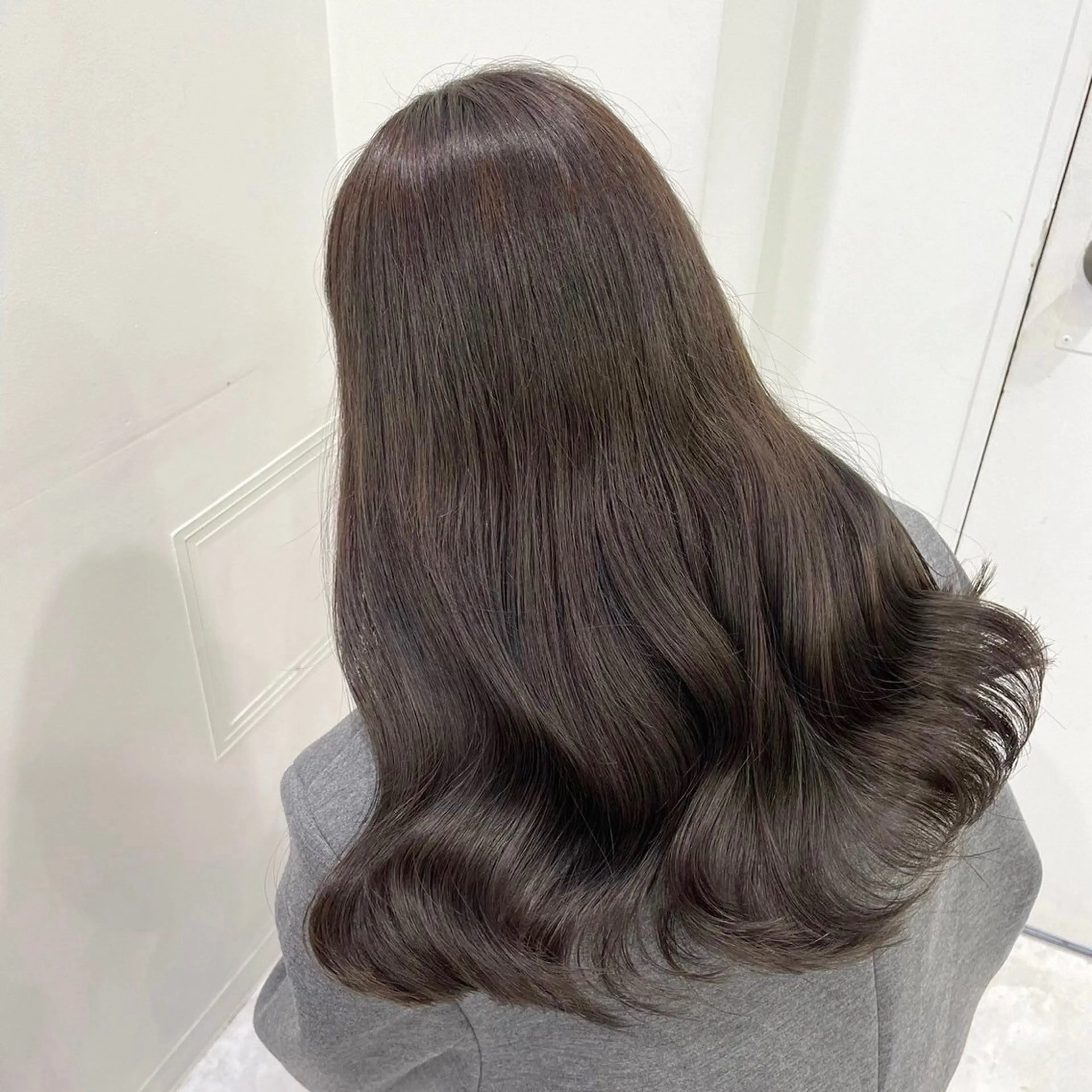 ロング カラー 髪質改善🩰透明感カ ラー🎀hinanoのヘアスタイル