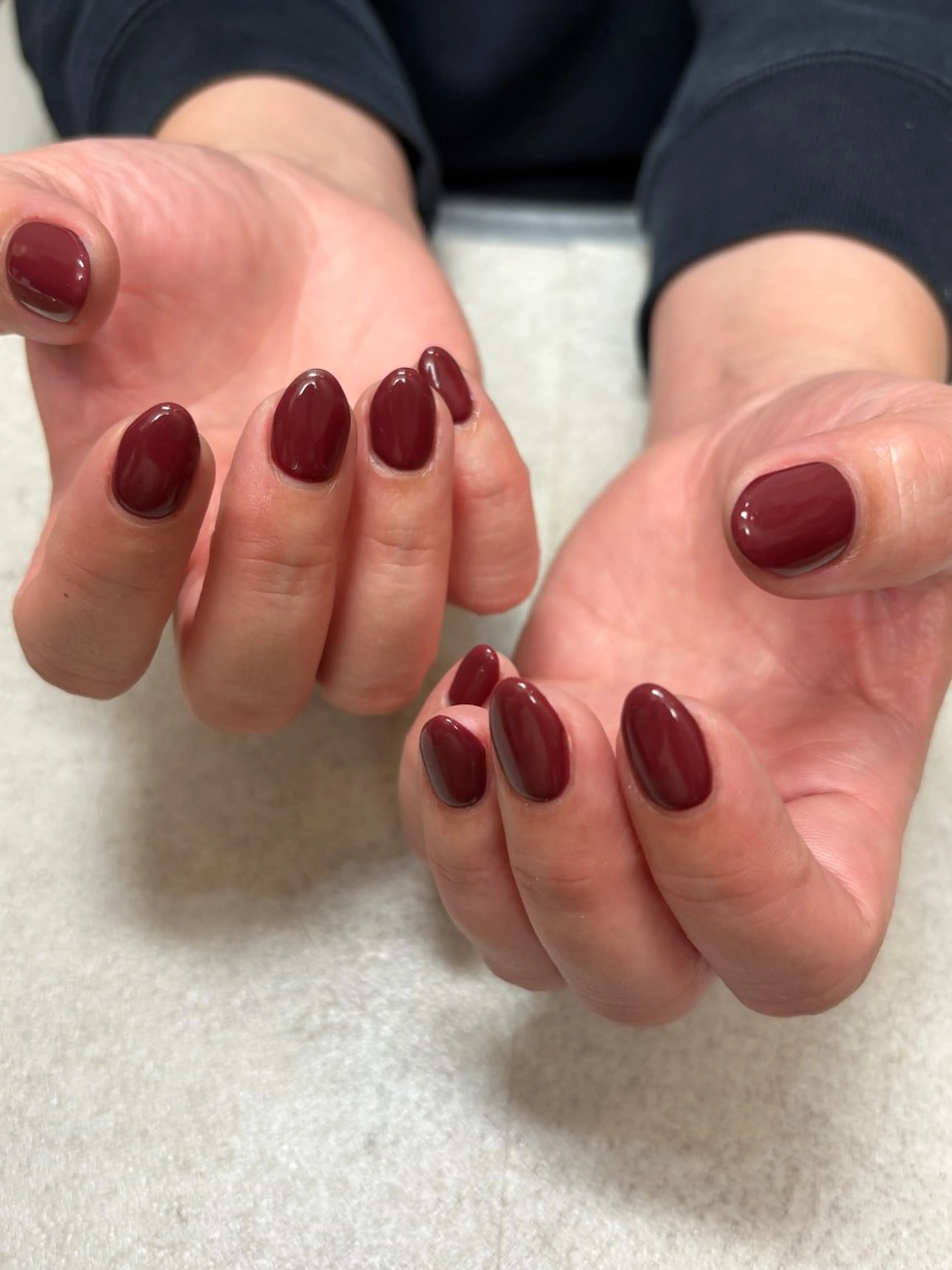 ネイル ボルドー ジェルネイル ワンカラーネイル パラジェル 赤色 フットネイル acs.n所属・ネイル，耳つぼ 風間すみれのその他イメージ