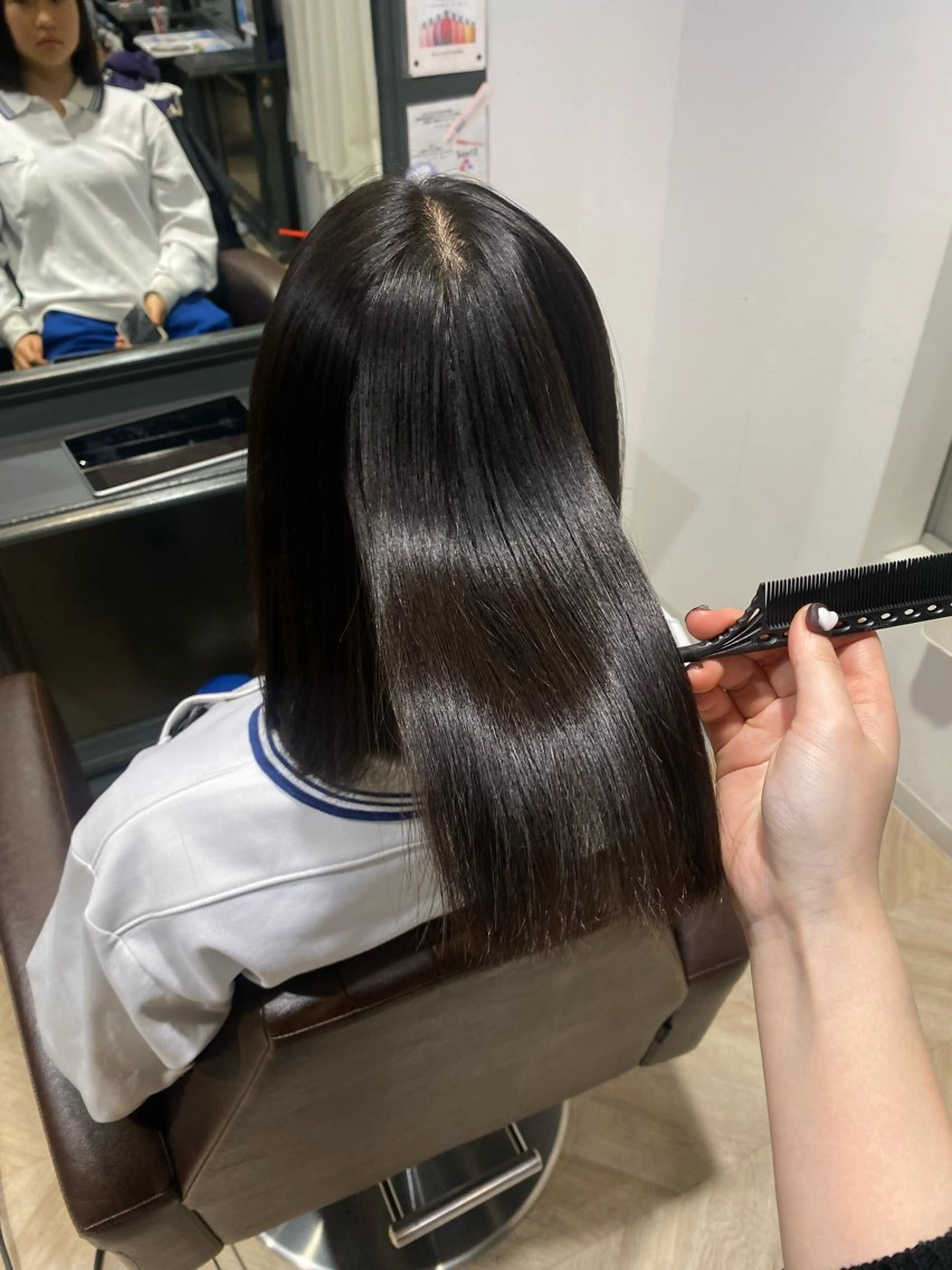 【縮毛矯正】限定価格‼️ホリスティックストレート✨の写真