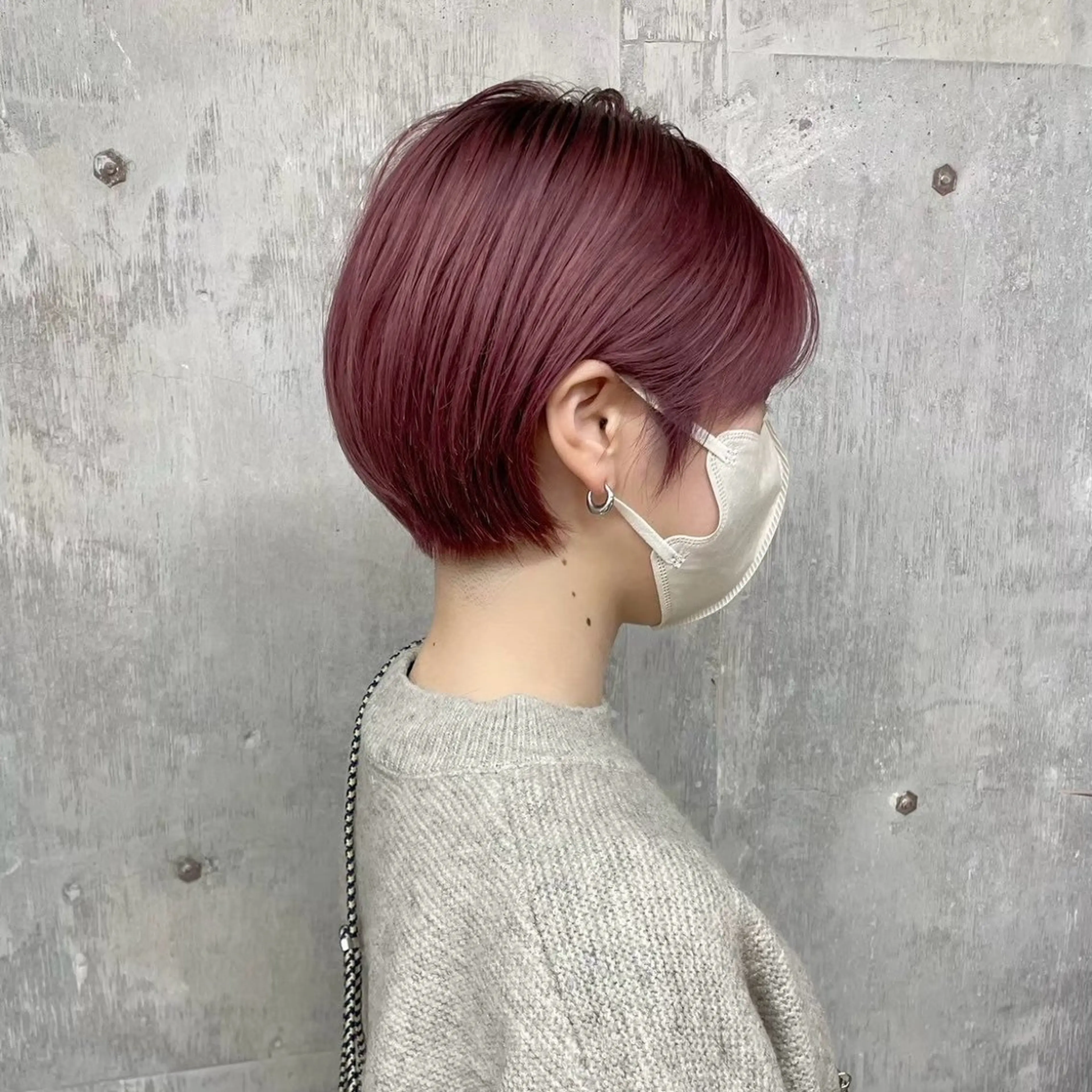 ショート 大本 ブリーチ/ストレートのヘアスタイル