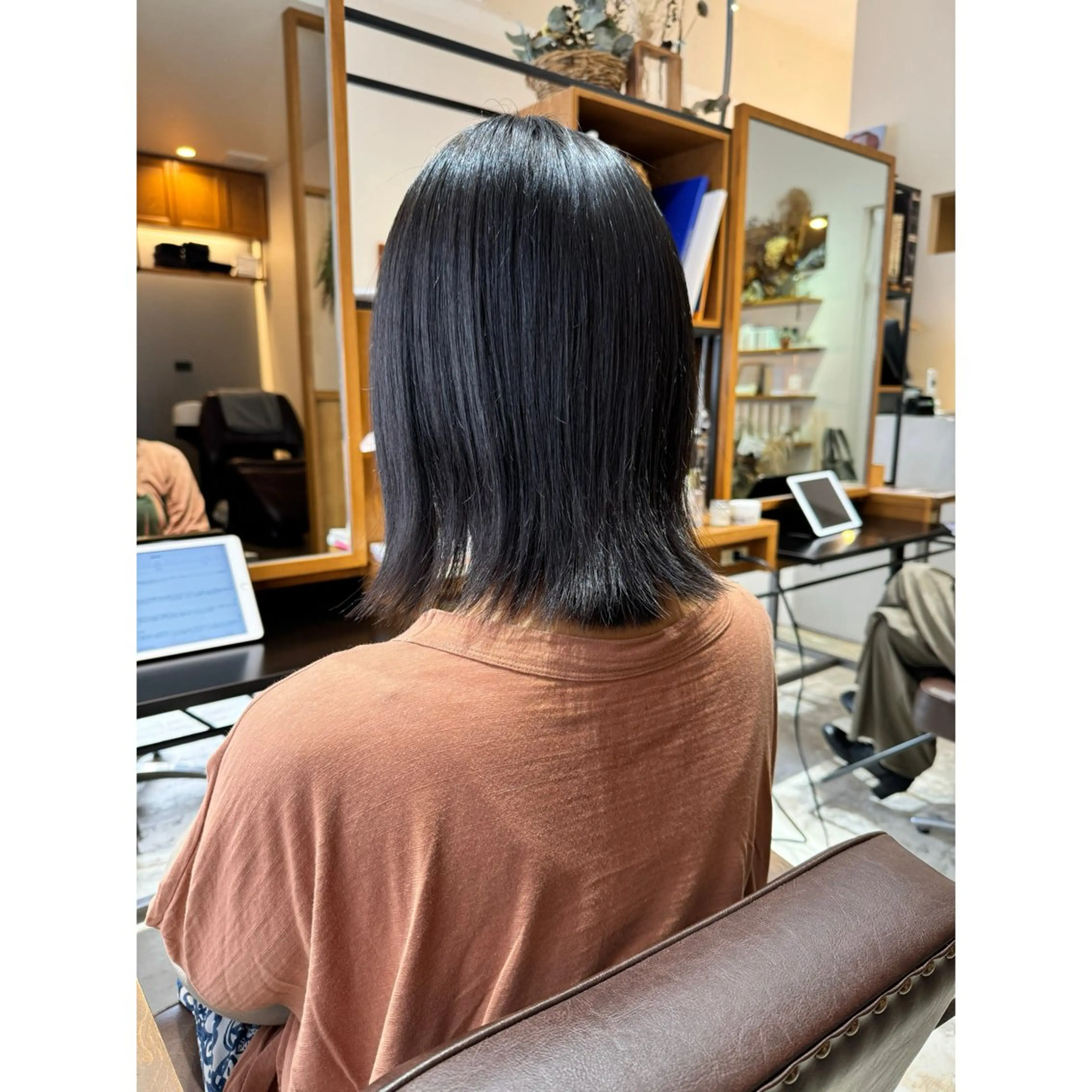 ミディアム カット 喜友名洸季 anoneのヘアスタイル
