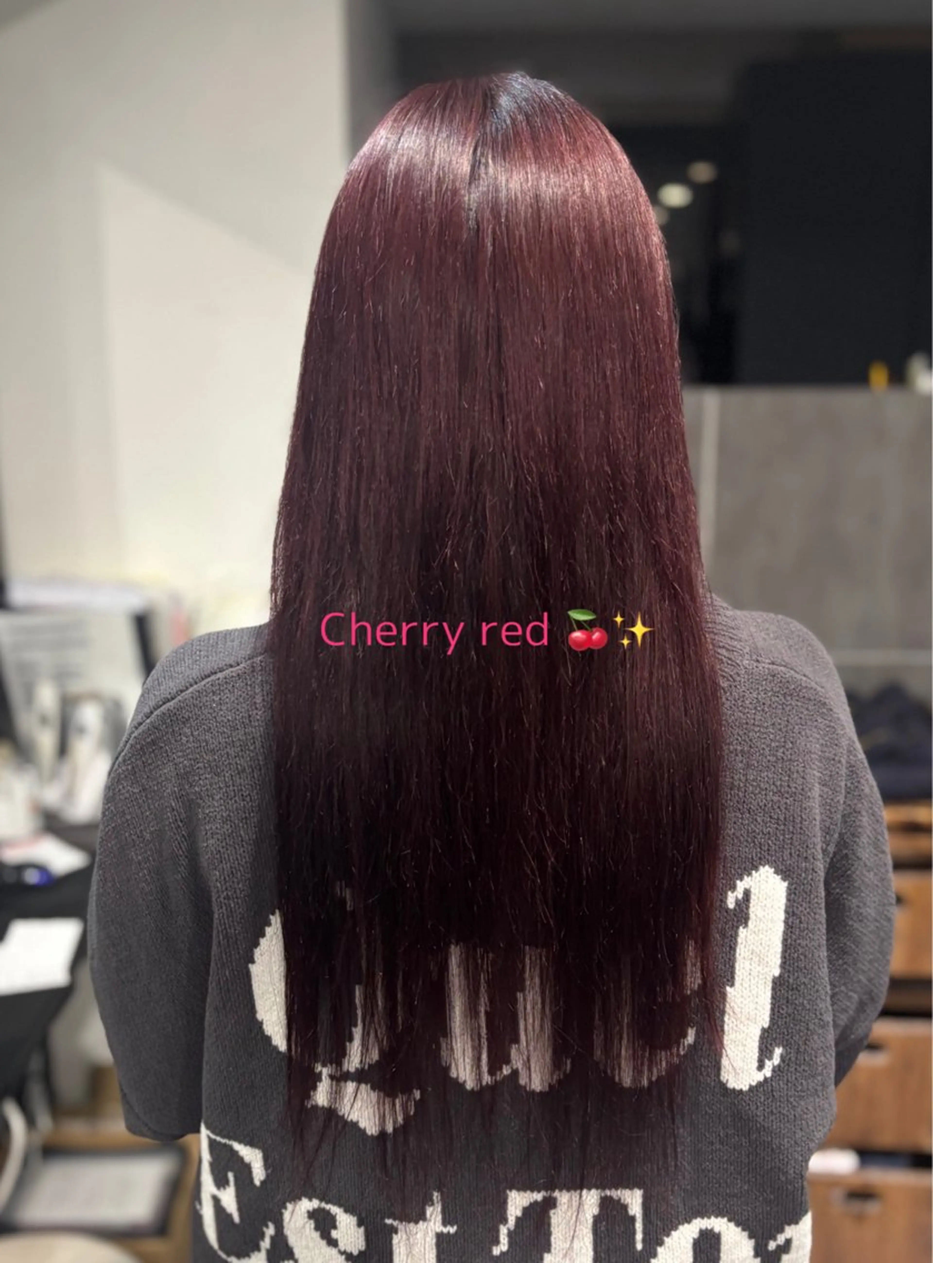 ロング 宮澤 小冬のヘアスタイル