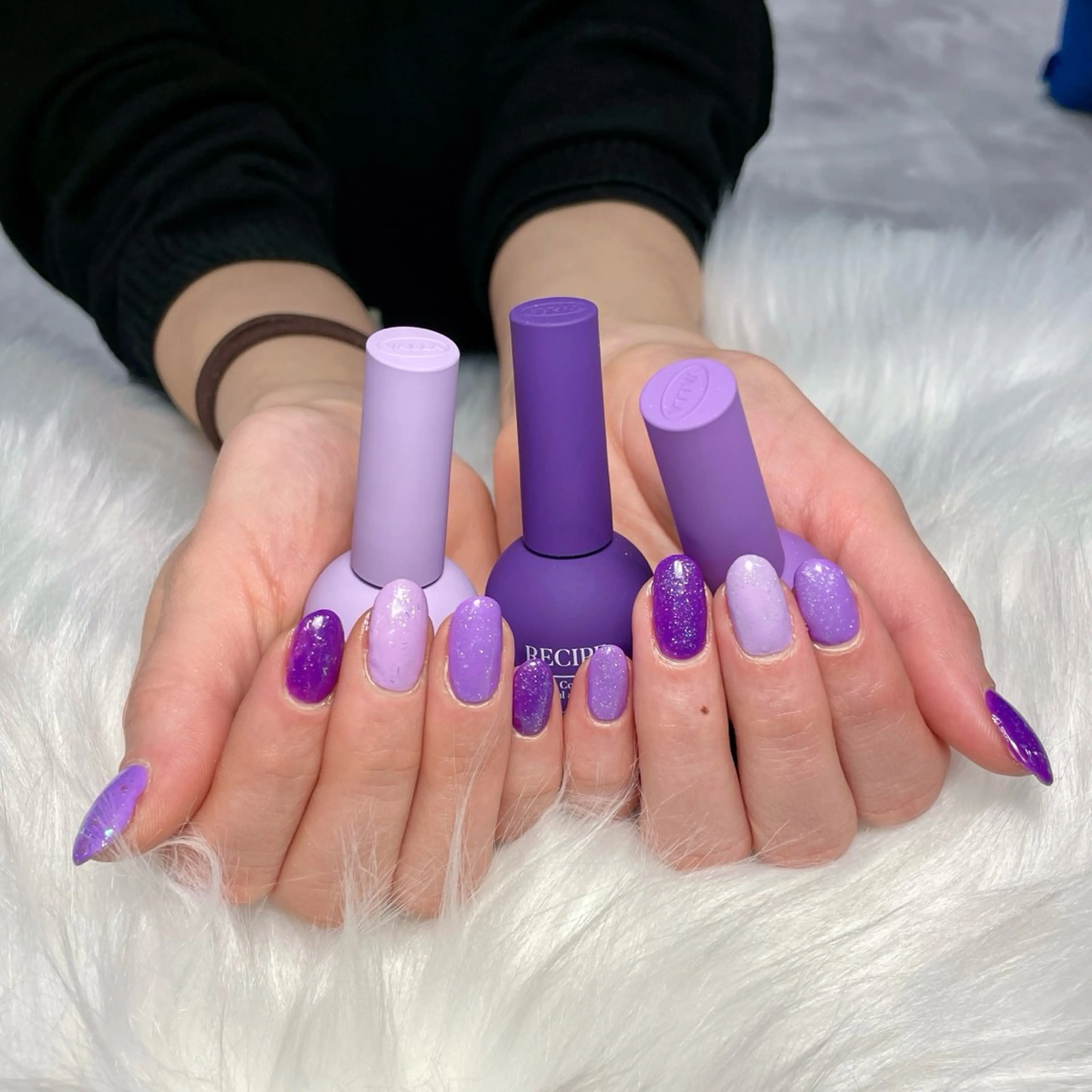 ミディアム ハンドネイル Lycka reinaのネイルデザイン