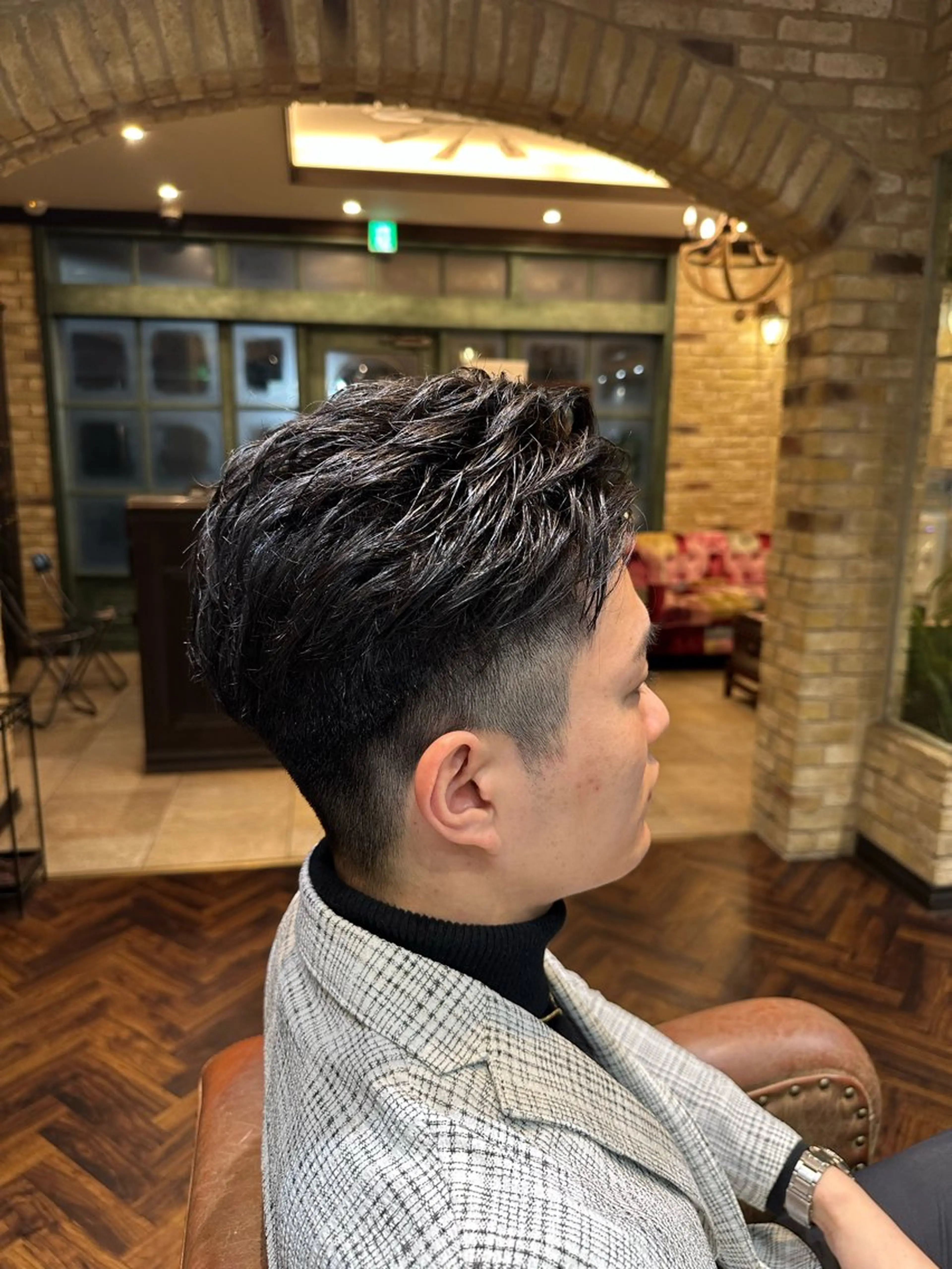 ショート メンズ 刈り上げ ショートヘア Monan 新宿所属・ケイジ✨透明感 /艶カラー✨のヘアスタイル