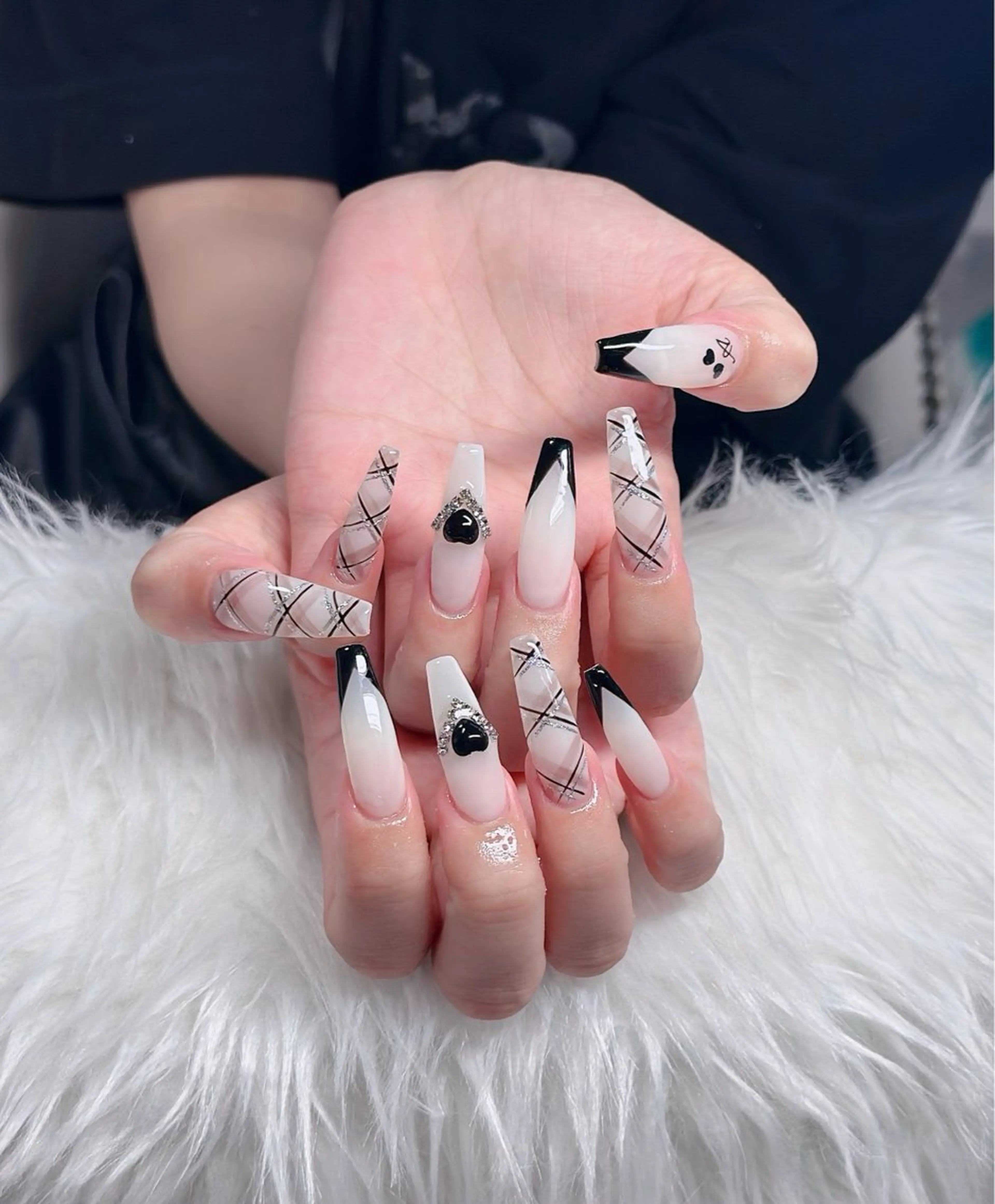 ネイル ハート キラキラネイル リボン ハンドネイル キノコ H.babynailのネイルデザイン