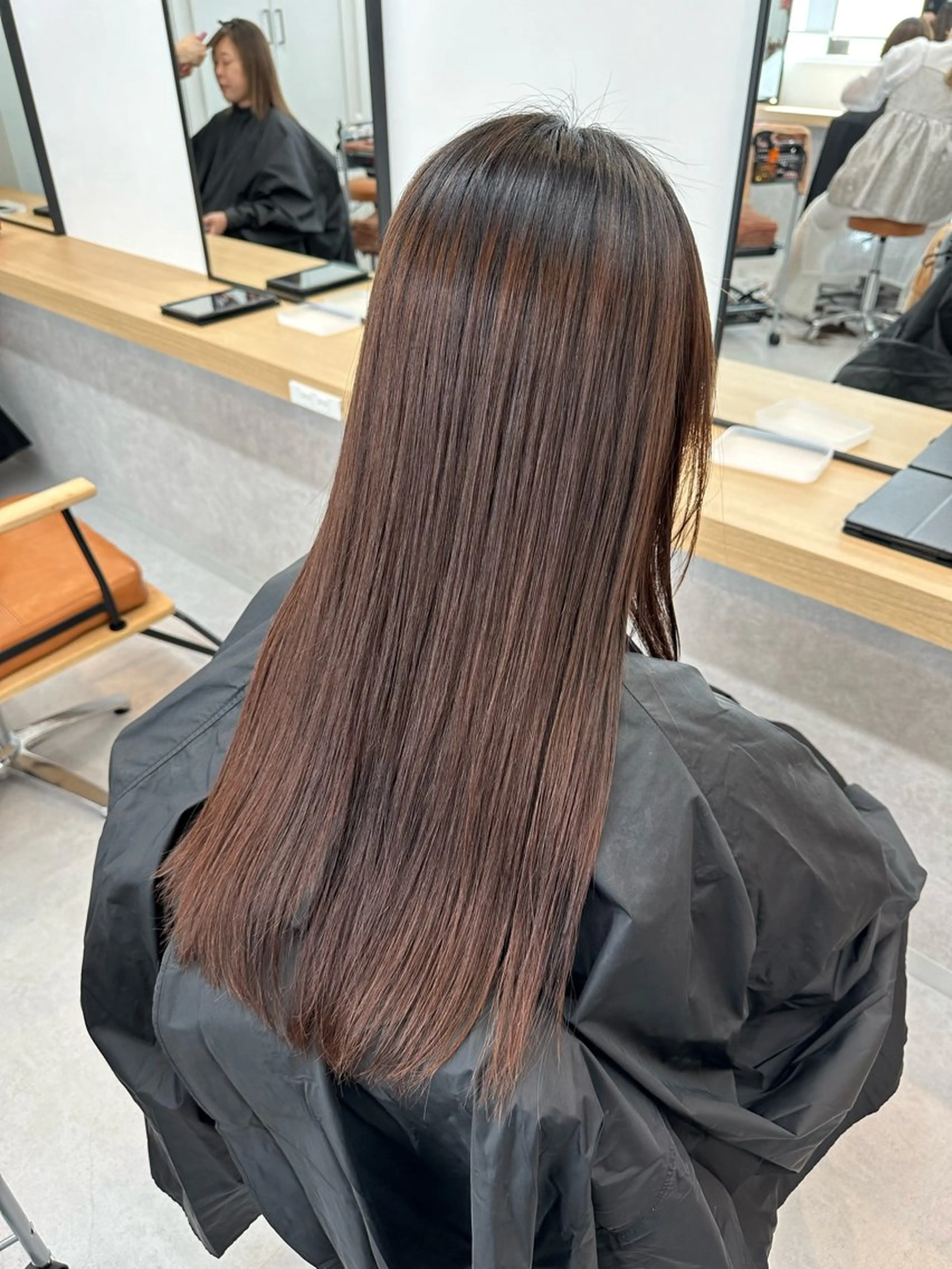 ロング 縮毛矯正 グランジュ京橋店所属・石田 頌のヘアスタイル