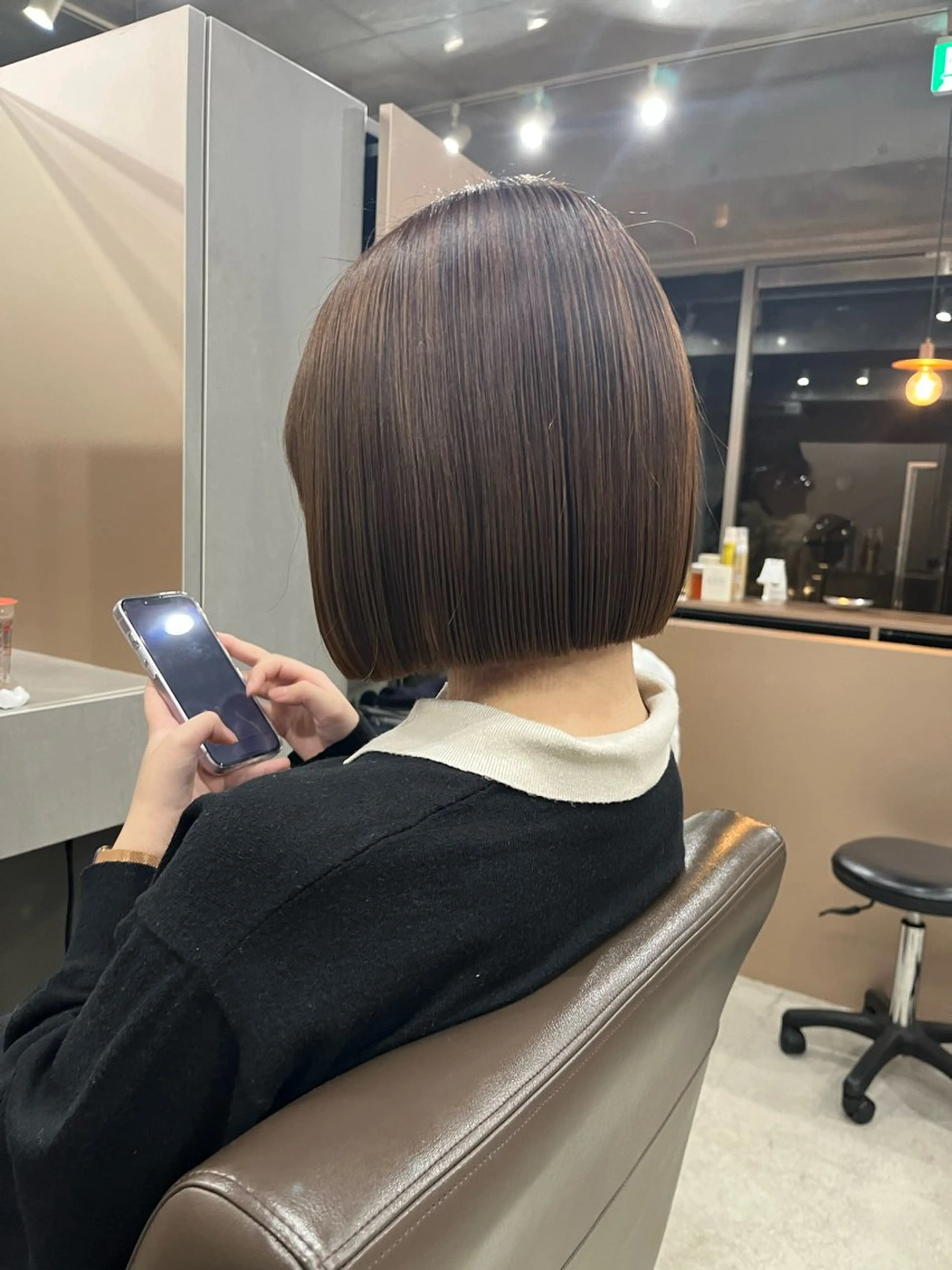 ミディアム カラー ショートカット無料/ 小顔ショートのヘアスタイル