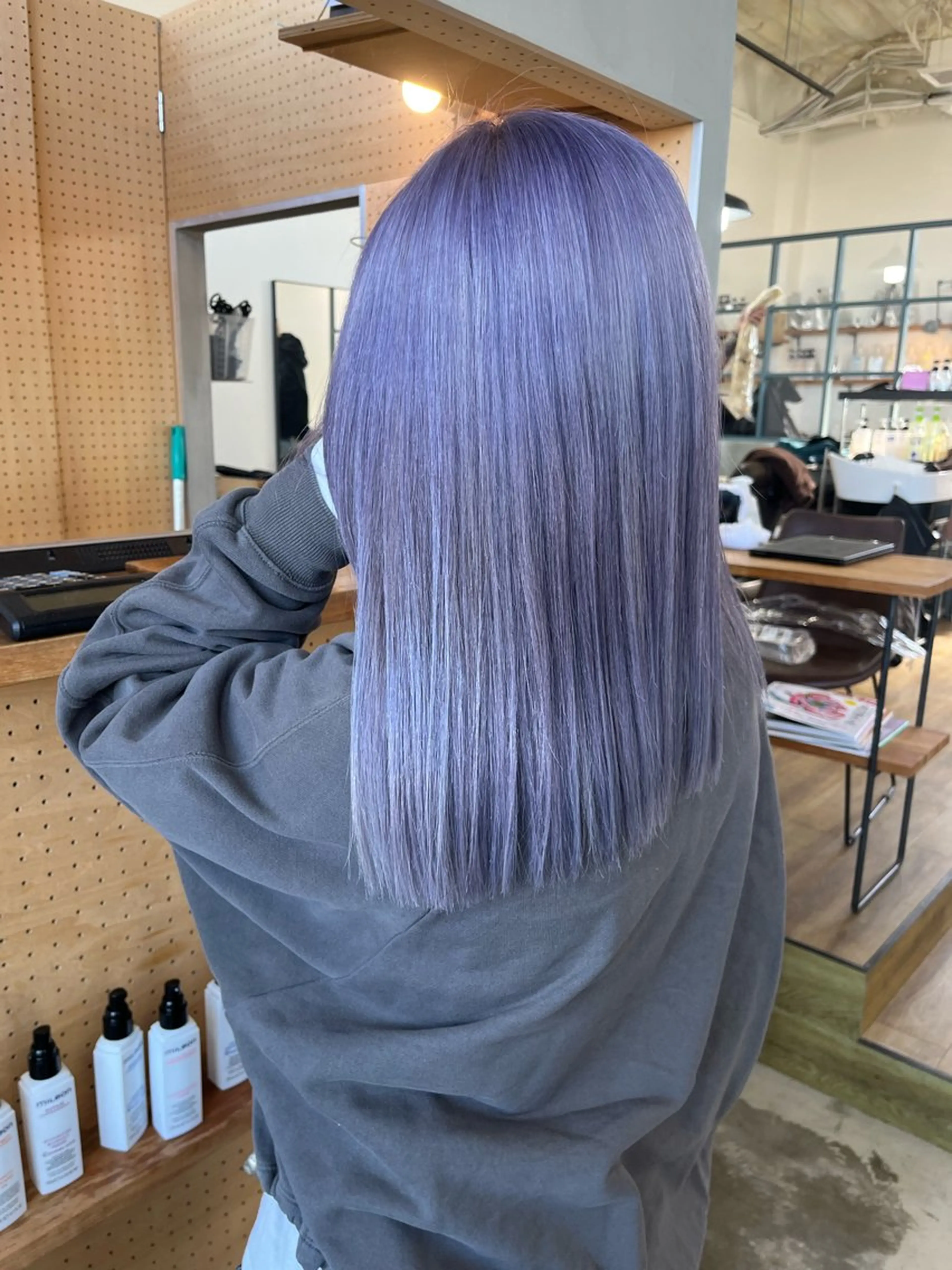 セミロング カラー ヘアカラー 平野 朋未のヘアスタイル