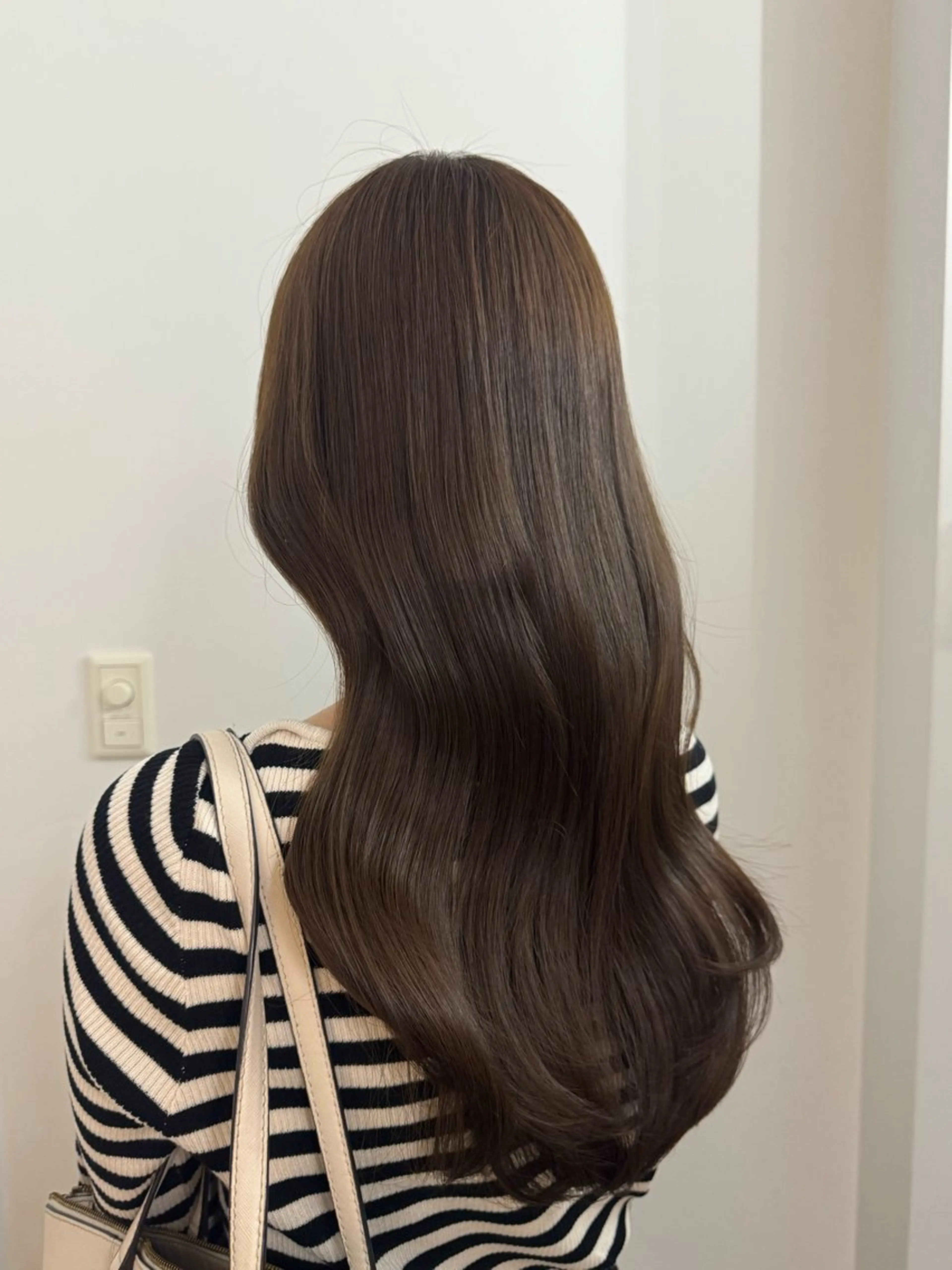 ロング ヘアカラー まゆ/透明感カラー 🤍のヘアスタイル