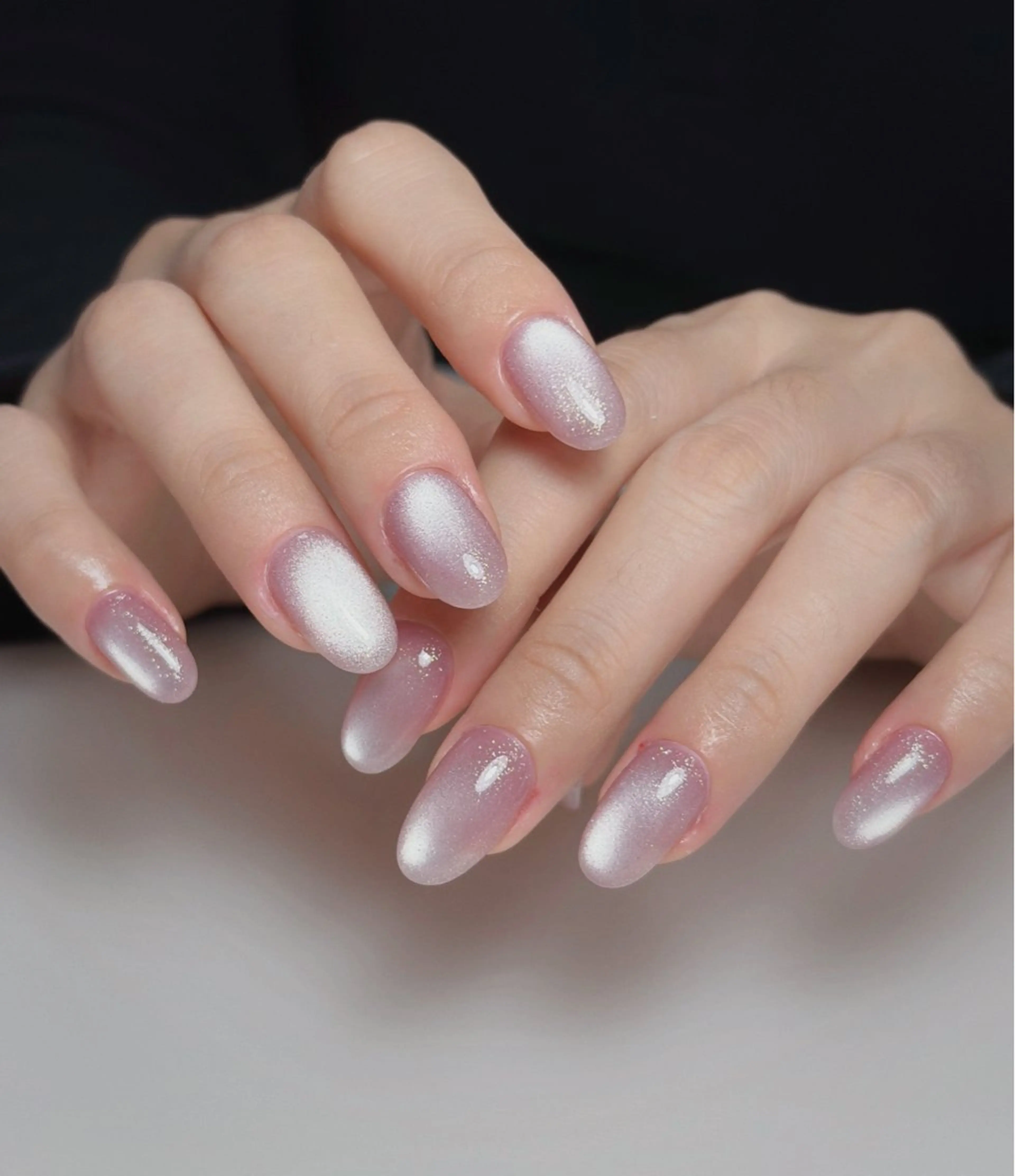 ネイル オーロラネイル 長さ出し フットネイル 韓国ネイル ラメ(グリッター) 👍thumbs up nail👍のネイルデザイン