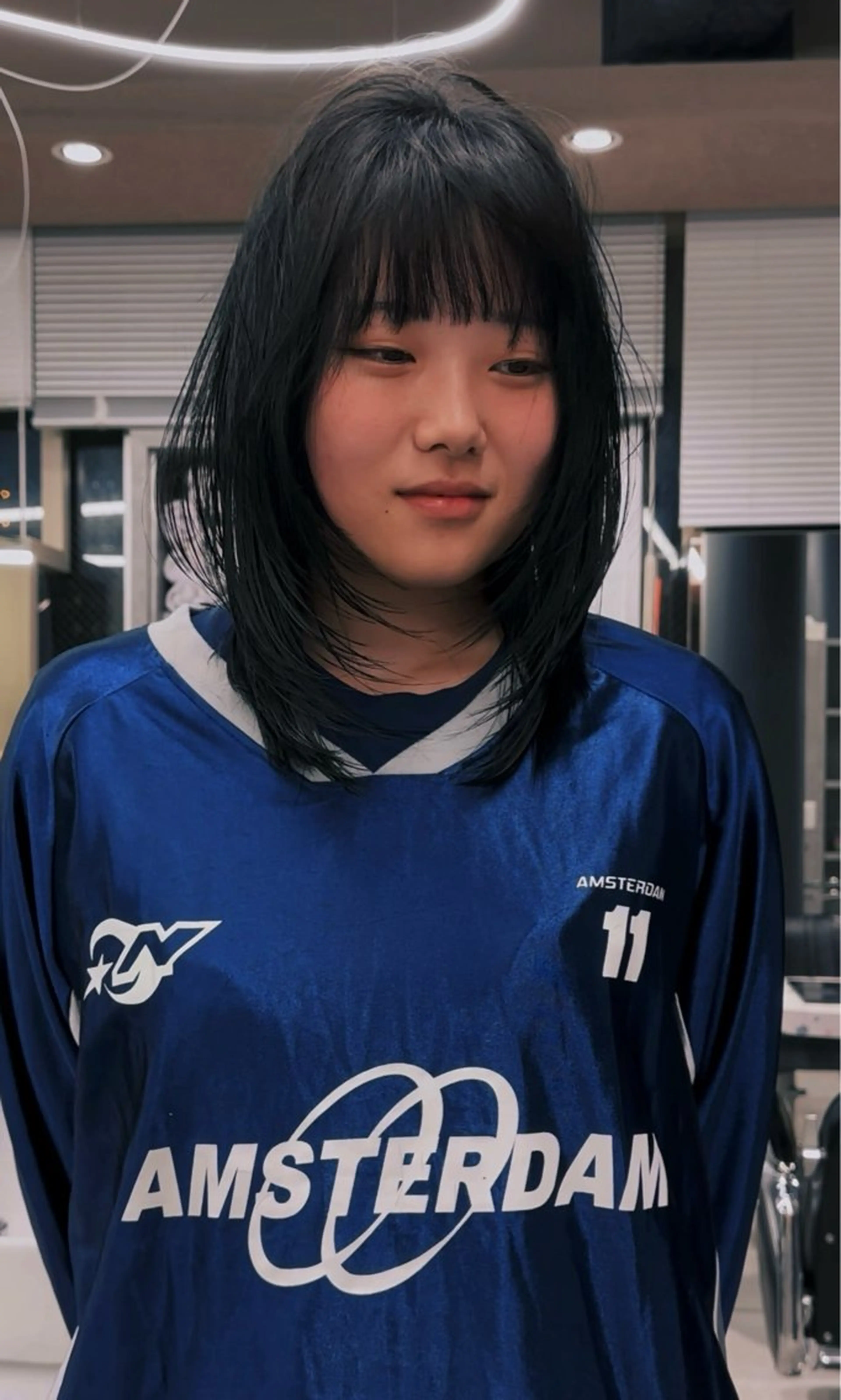 ミディアム 渡辺 良城のヘアスタイル