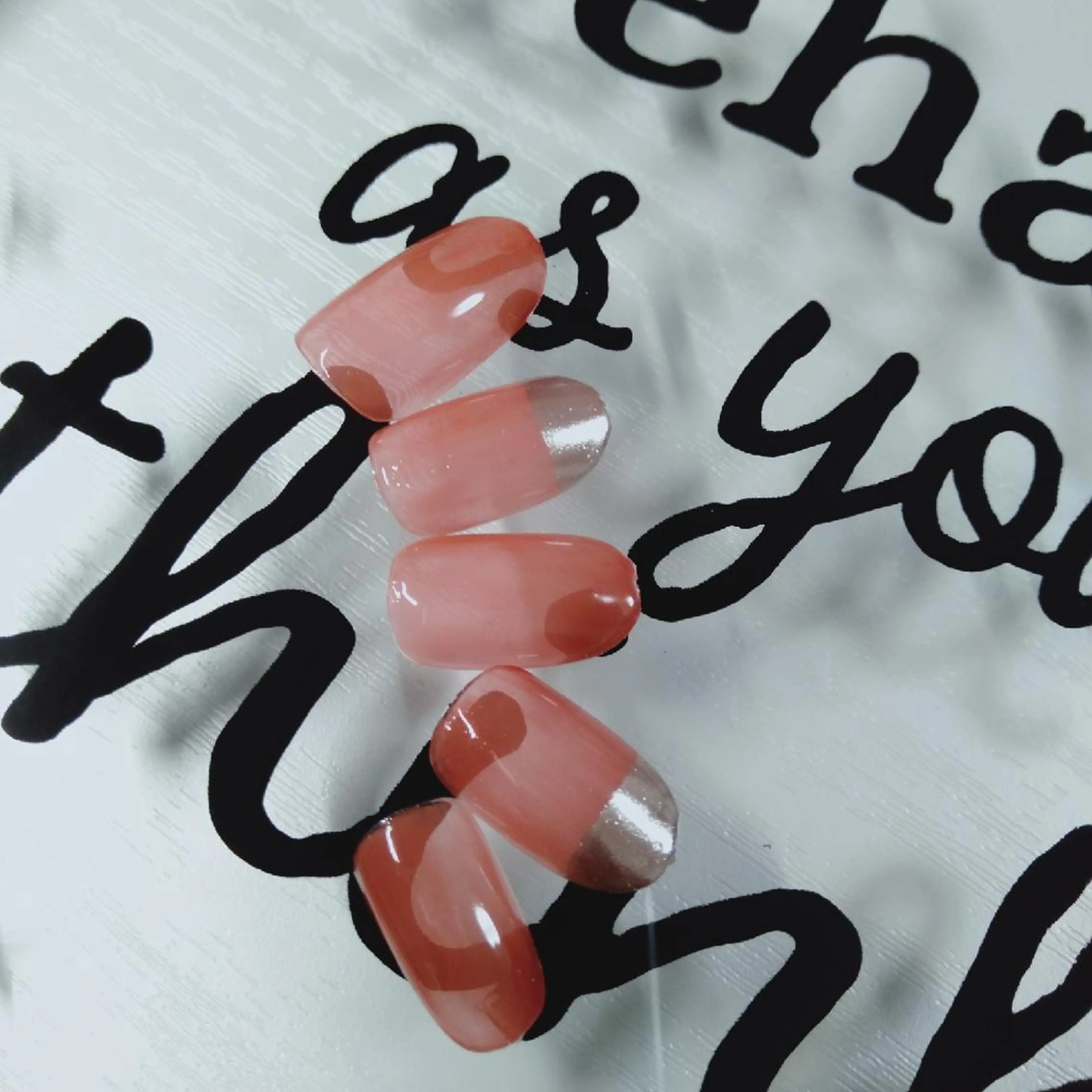 ネイル ミラーネイル シンプルネイル 爪工房ぱるっこ所属・川岡 香を里のネイルデザイン