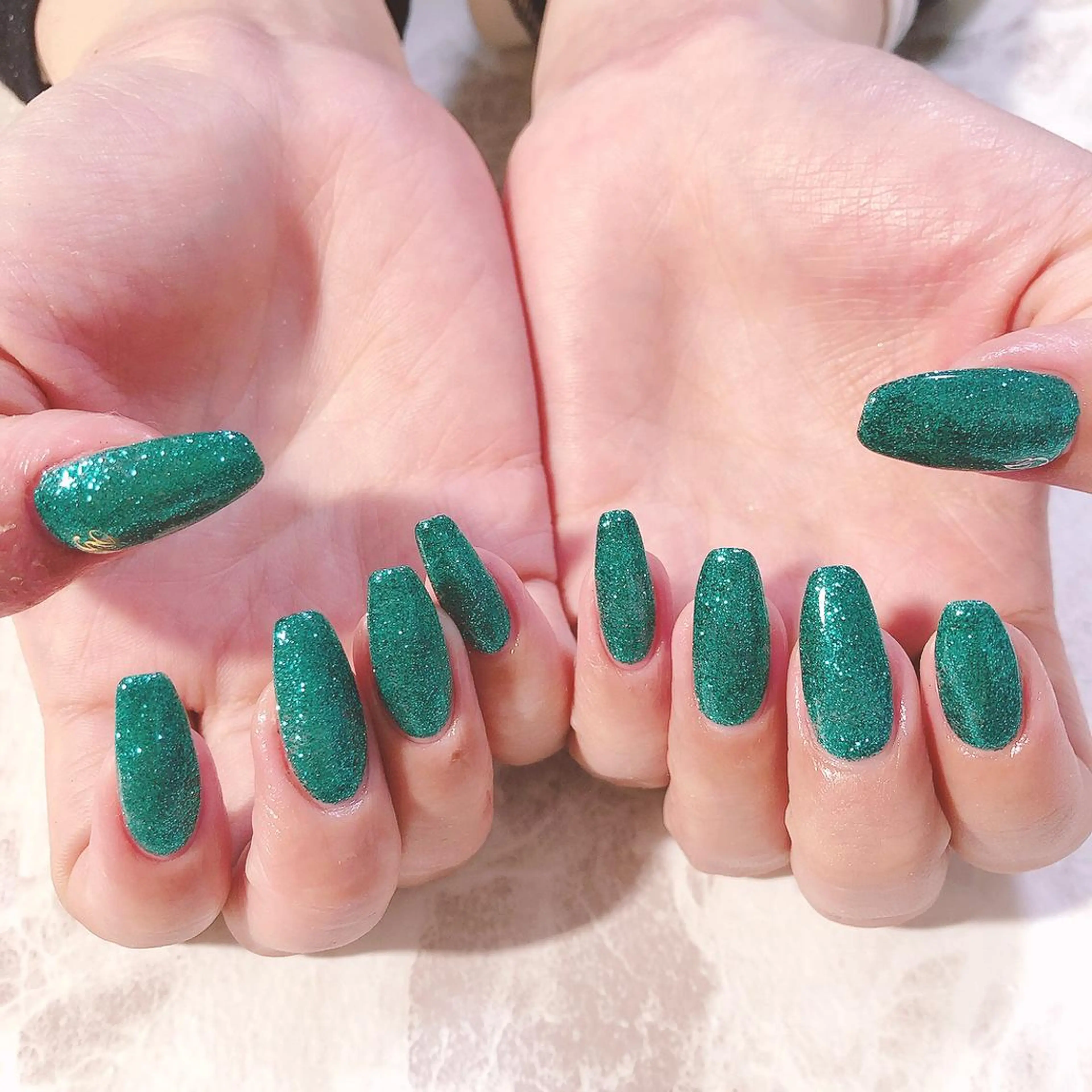 ネイル VIOLUS所属・VIOLUS 関目のネイルデザイン