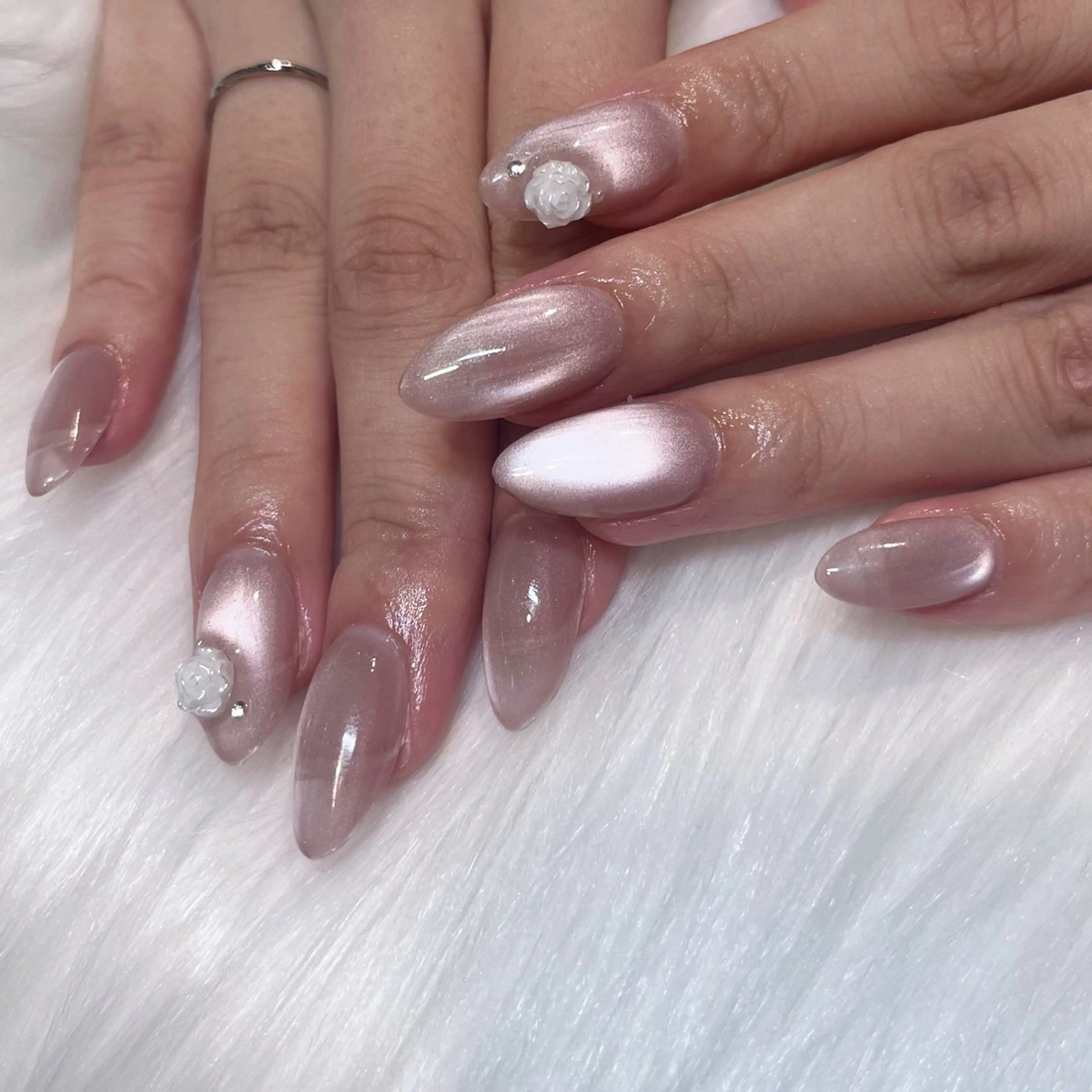 ネイル ハンドネイル KOKONA 🎀のネイルデザイン