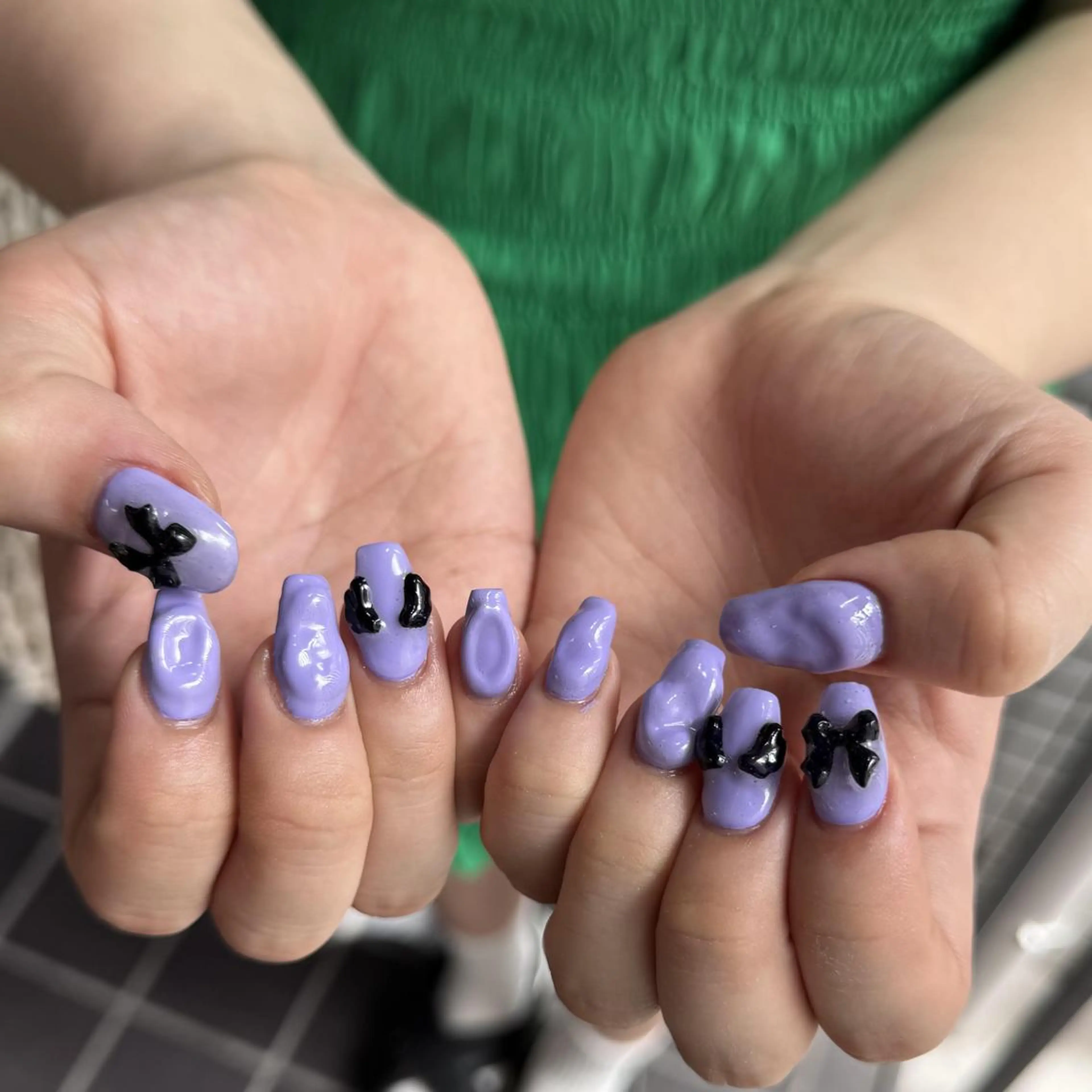 ミディアム ハンドネイル フットネイル ゆびノさき 天王寺のネイルデザイン