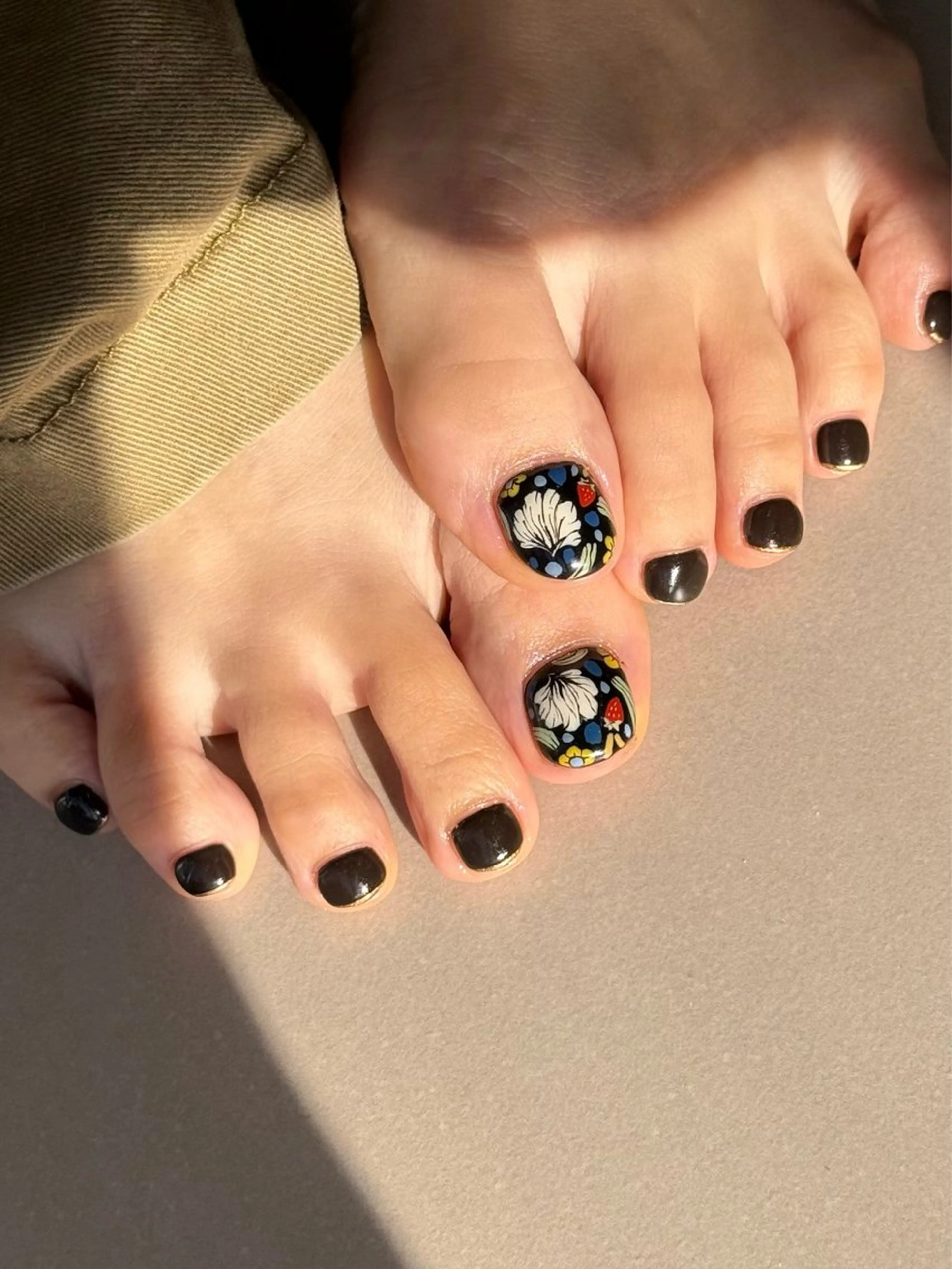 ネイル フットネイル ハンドネイル MISATO ネイリスト福岡/薬院のネイルデザイン