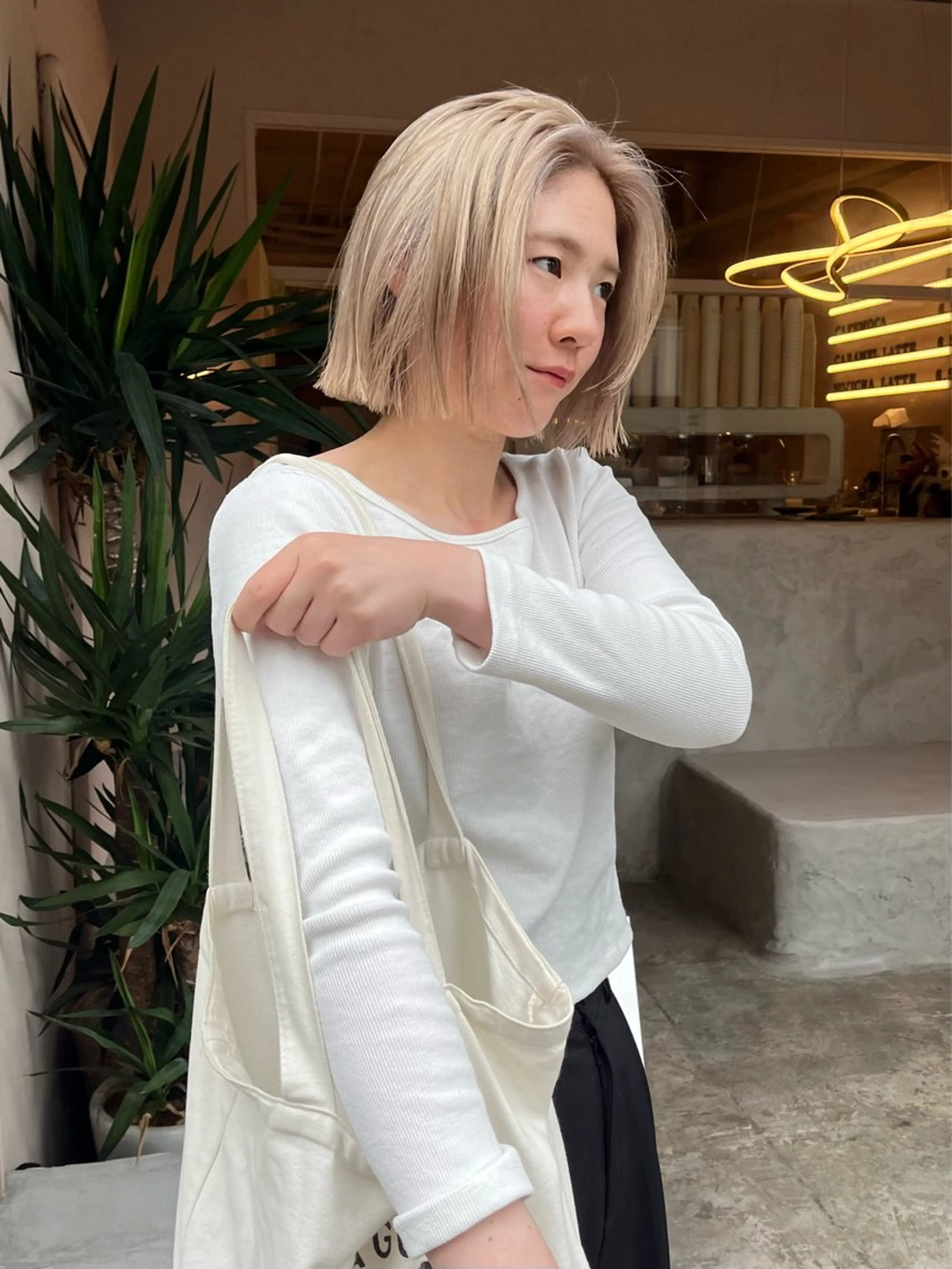 ミディアム カラー カット ヘアカラー トリートメント iru所属・mi kiのヘアスタイル