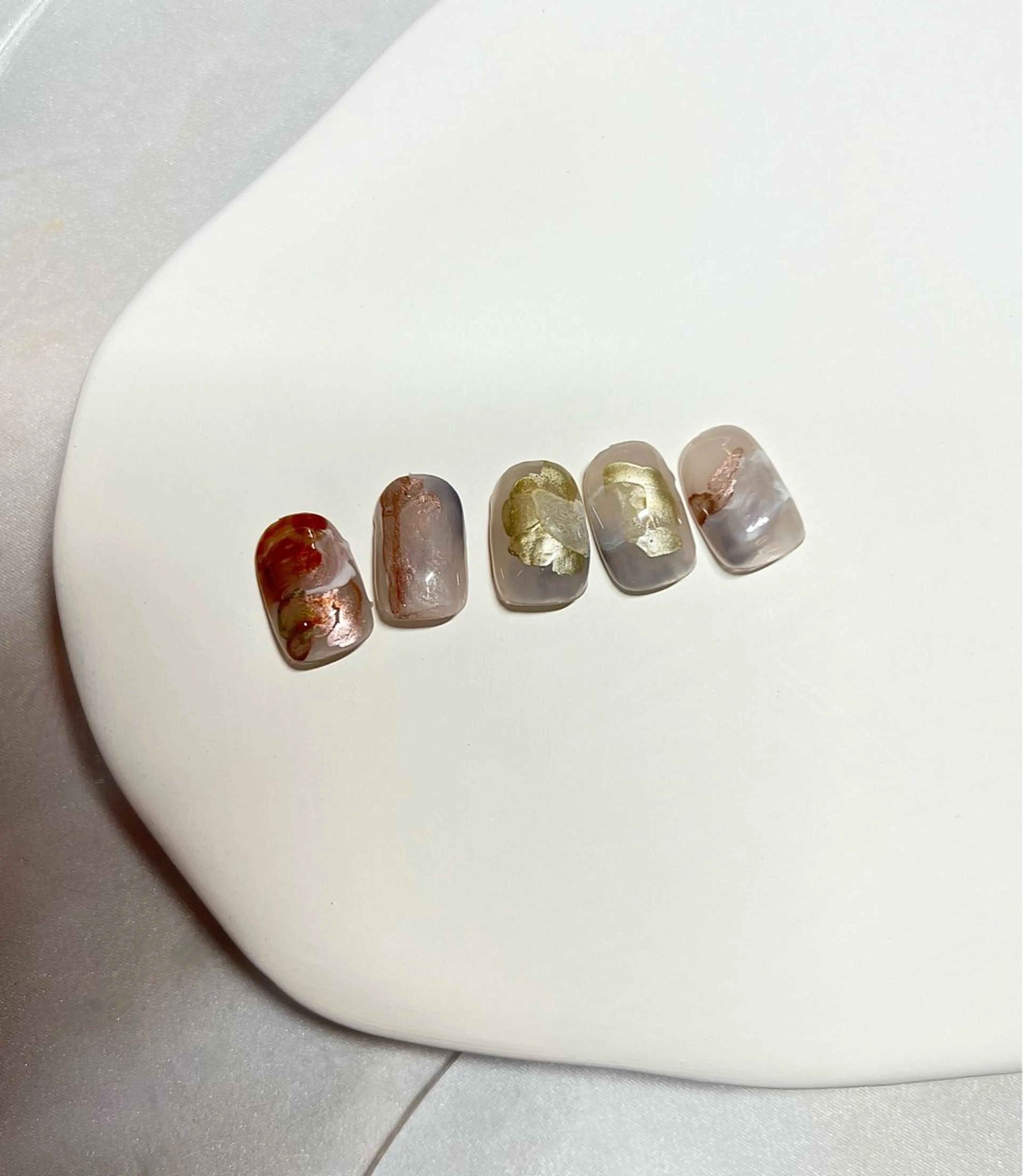 ネイル ジェルネイル ニュアンスネイル パラジェル シンプルネイル ハンドネイル noa nail所属・nailsalon noaのネイルデザイン