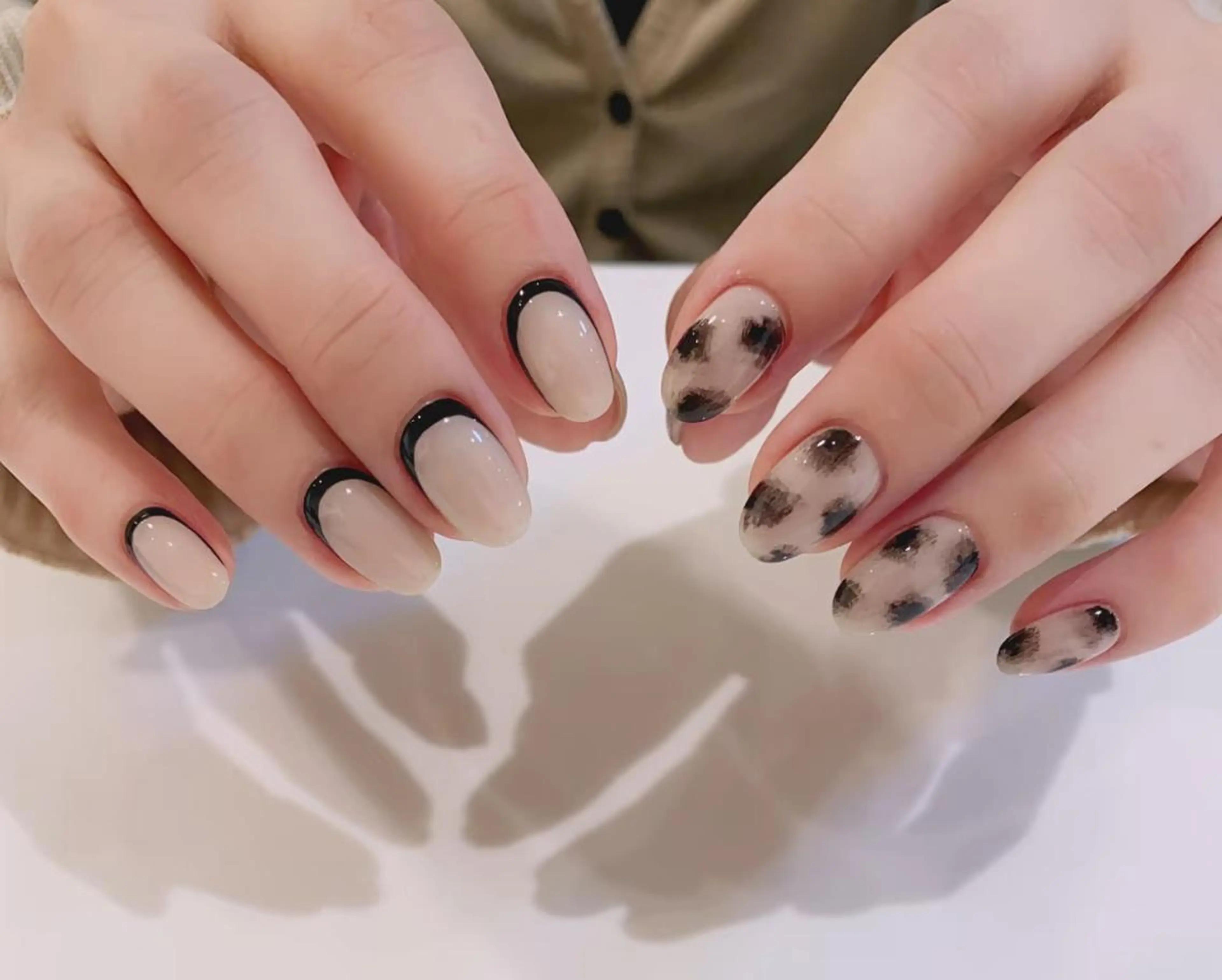 ネイル ハンドネイル 🎀 NaNa_nailのネイルデザイン