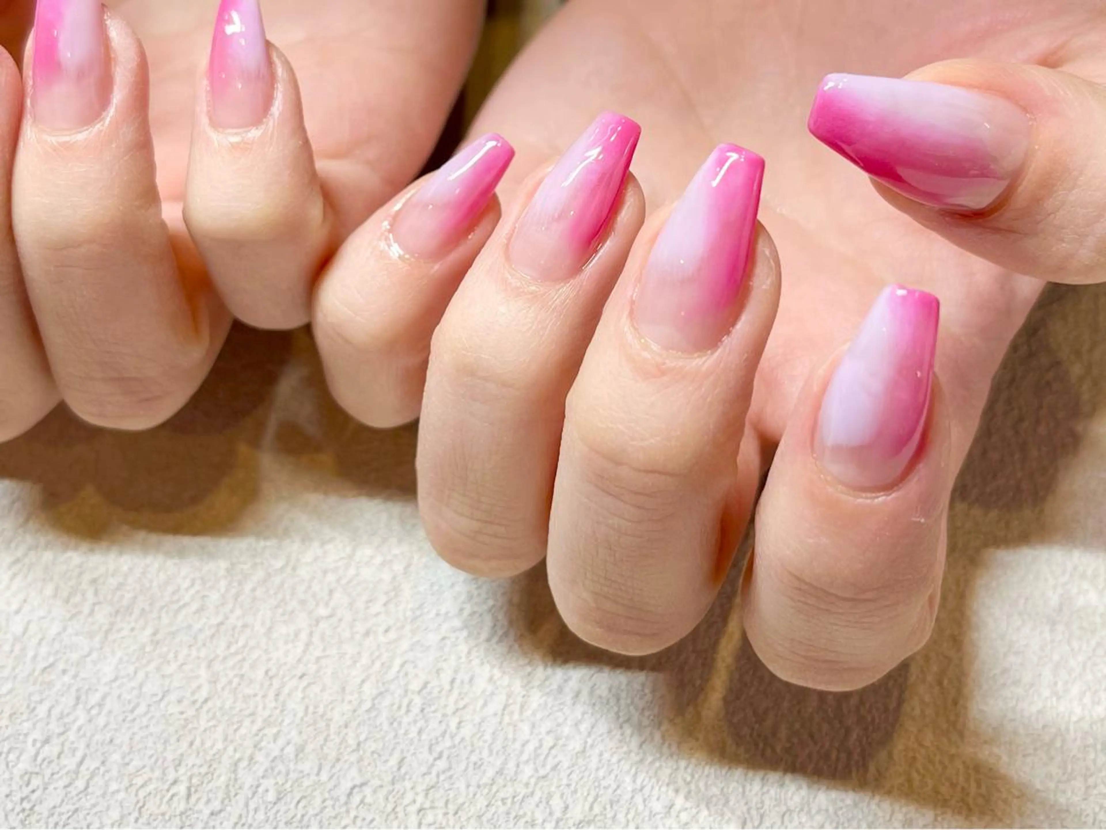 ネイル ハンドネイル 小河 仁美のネイルデザイン