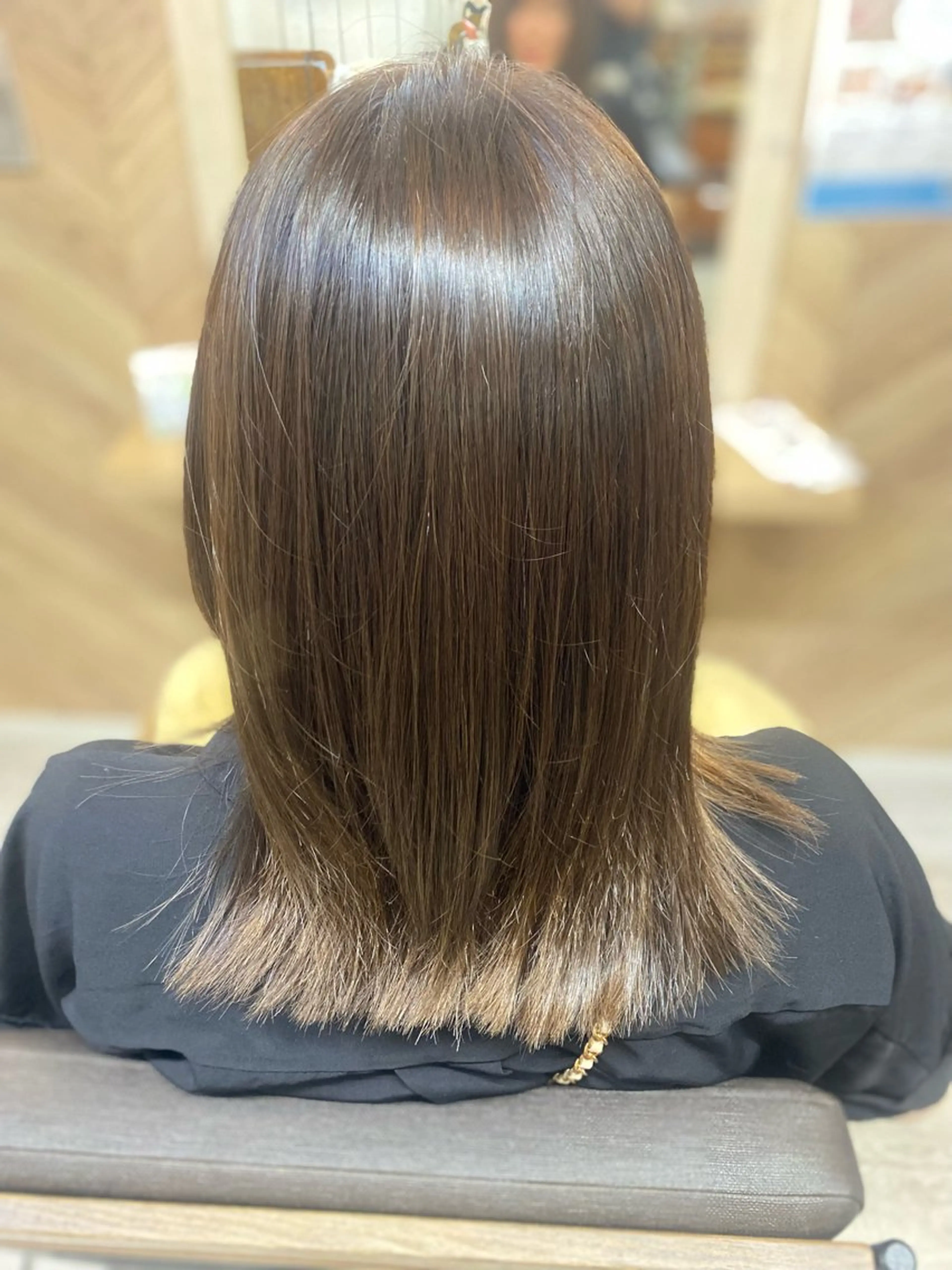 セミロング 林 史佳のヘアスタイル