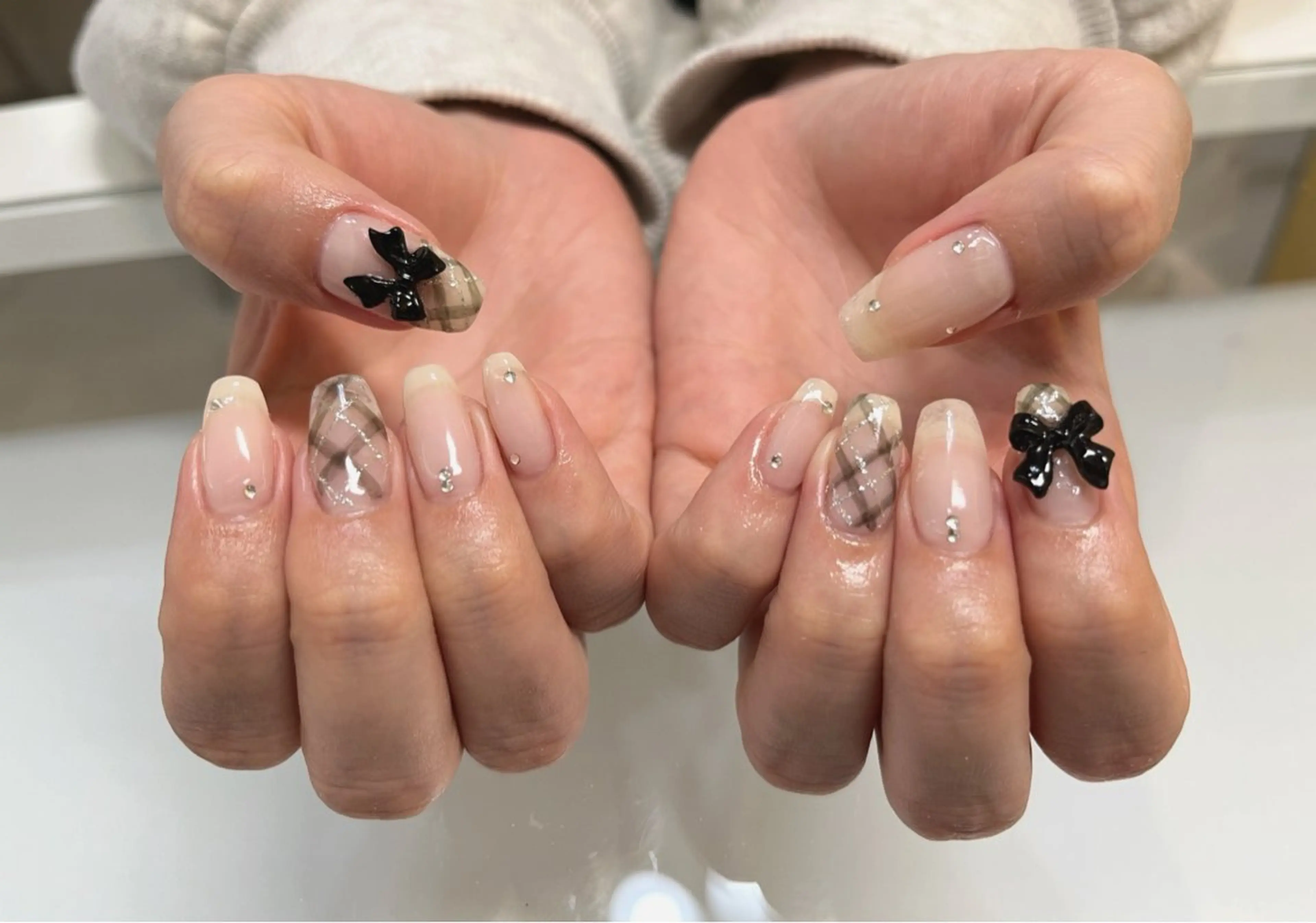 ネイル ハンドネイル デ・アイム赤城所属・ナリス化粧品🌹 saoriのネイルデザイン
