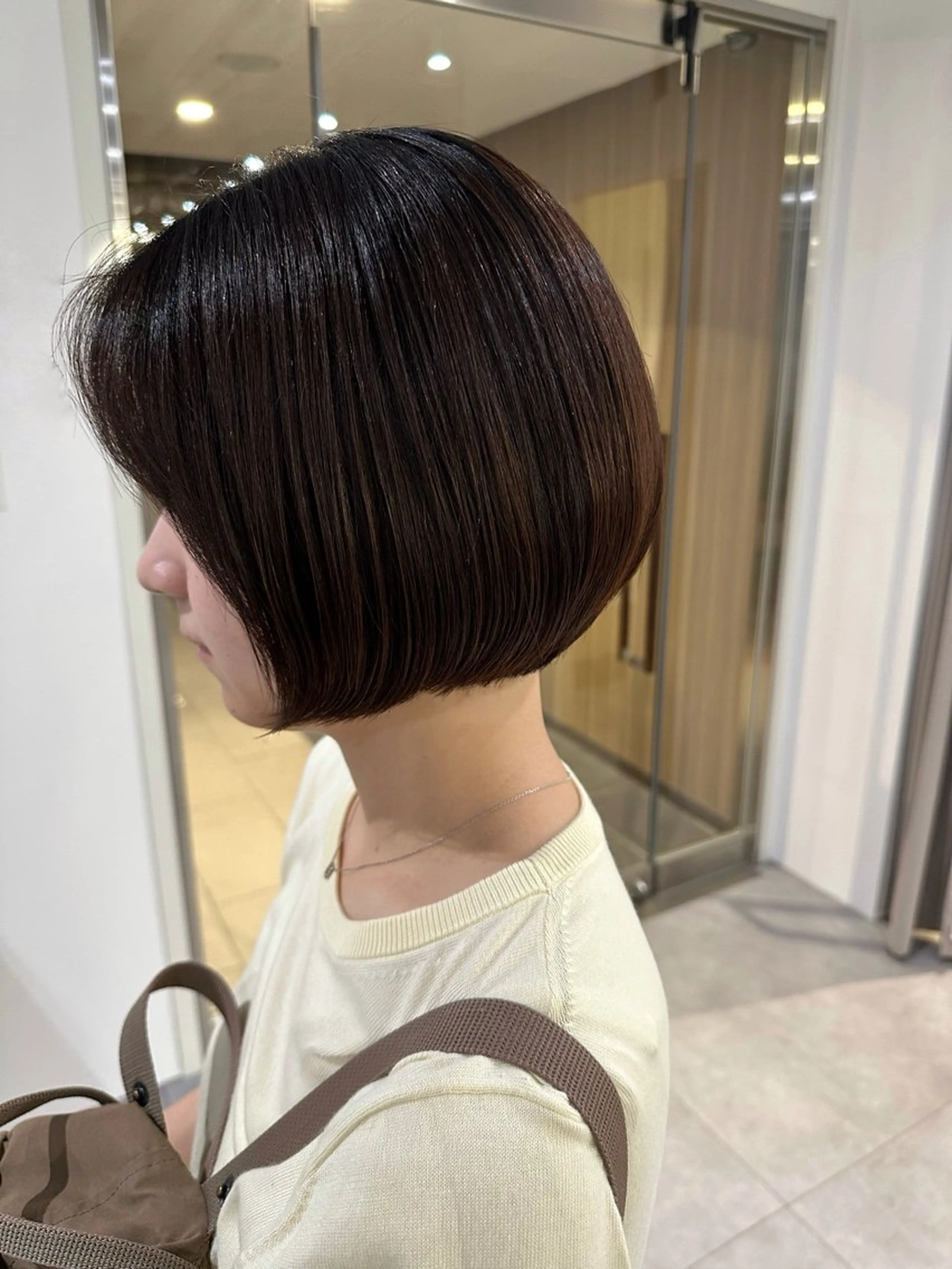 ショート カット ヘアカラー トリートメント アンニュイヘア/ 顔周りカット/眞弓萌のヘアスタイル