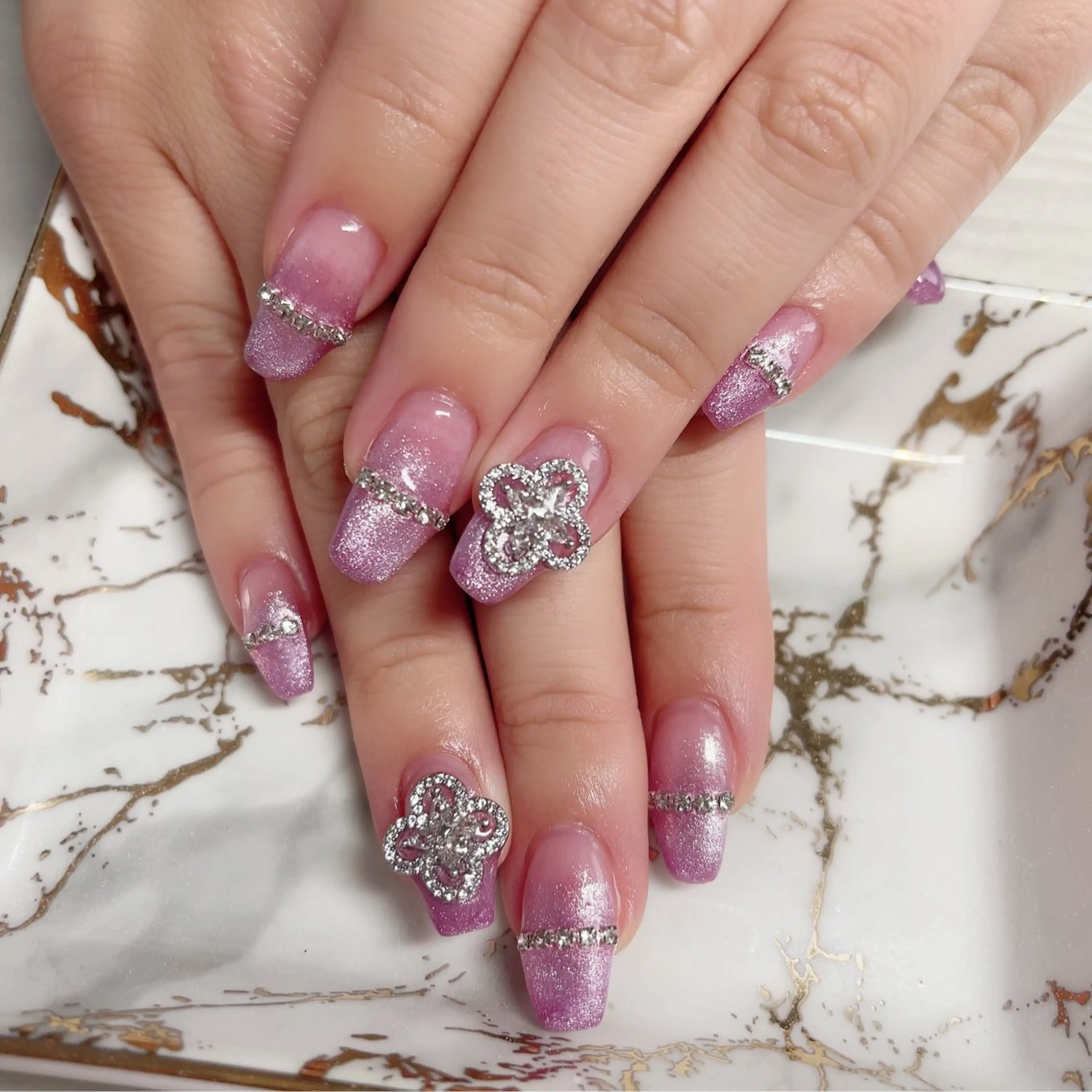 ネイル ジェルネイル マグネットネイル ハンドネイル Baby Nailのネイルデザイン