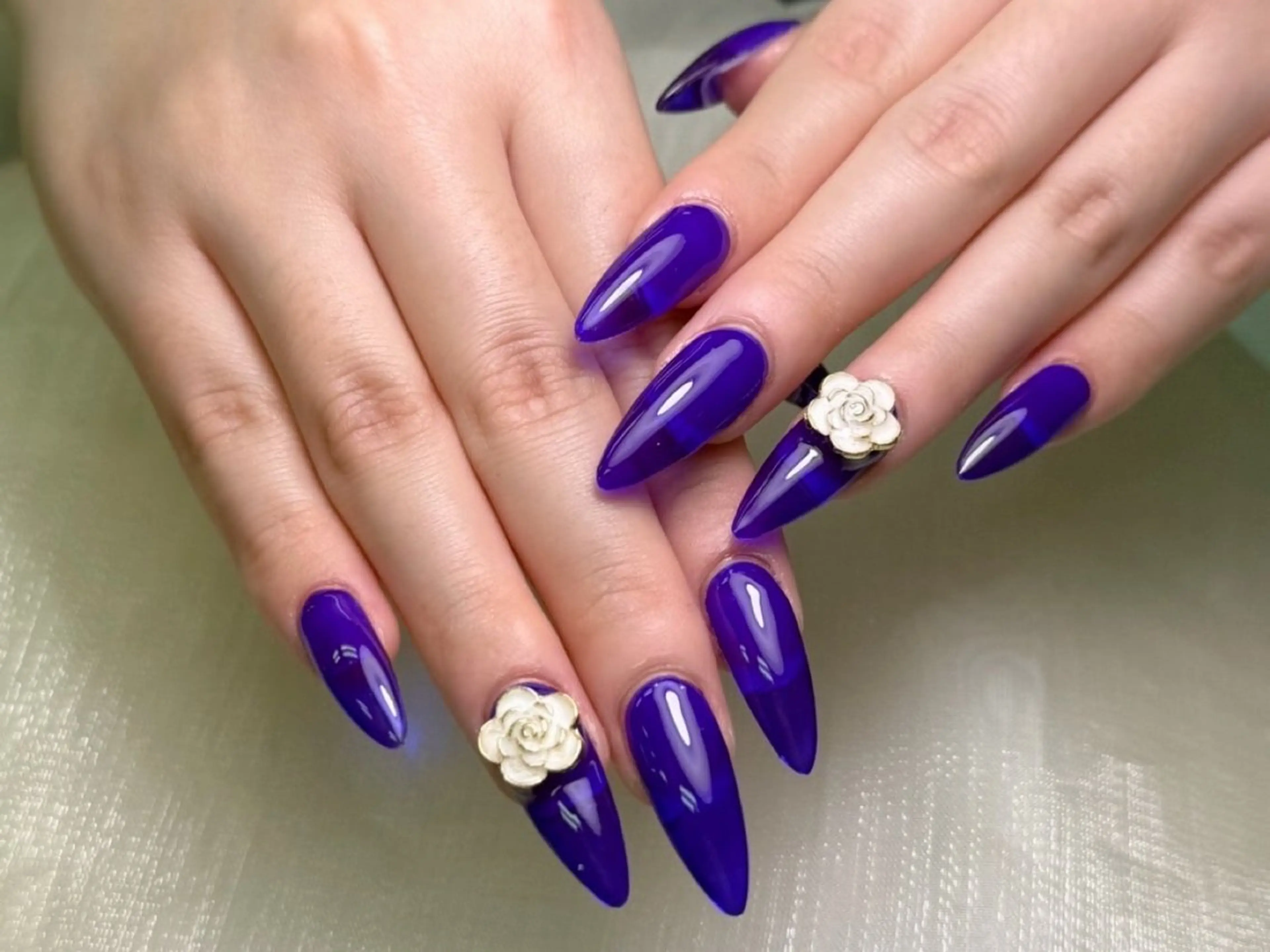 ネイル ハンドネイル ハンドケア lucky nail 歌舞伎町のネイルデザイン