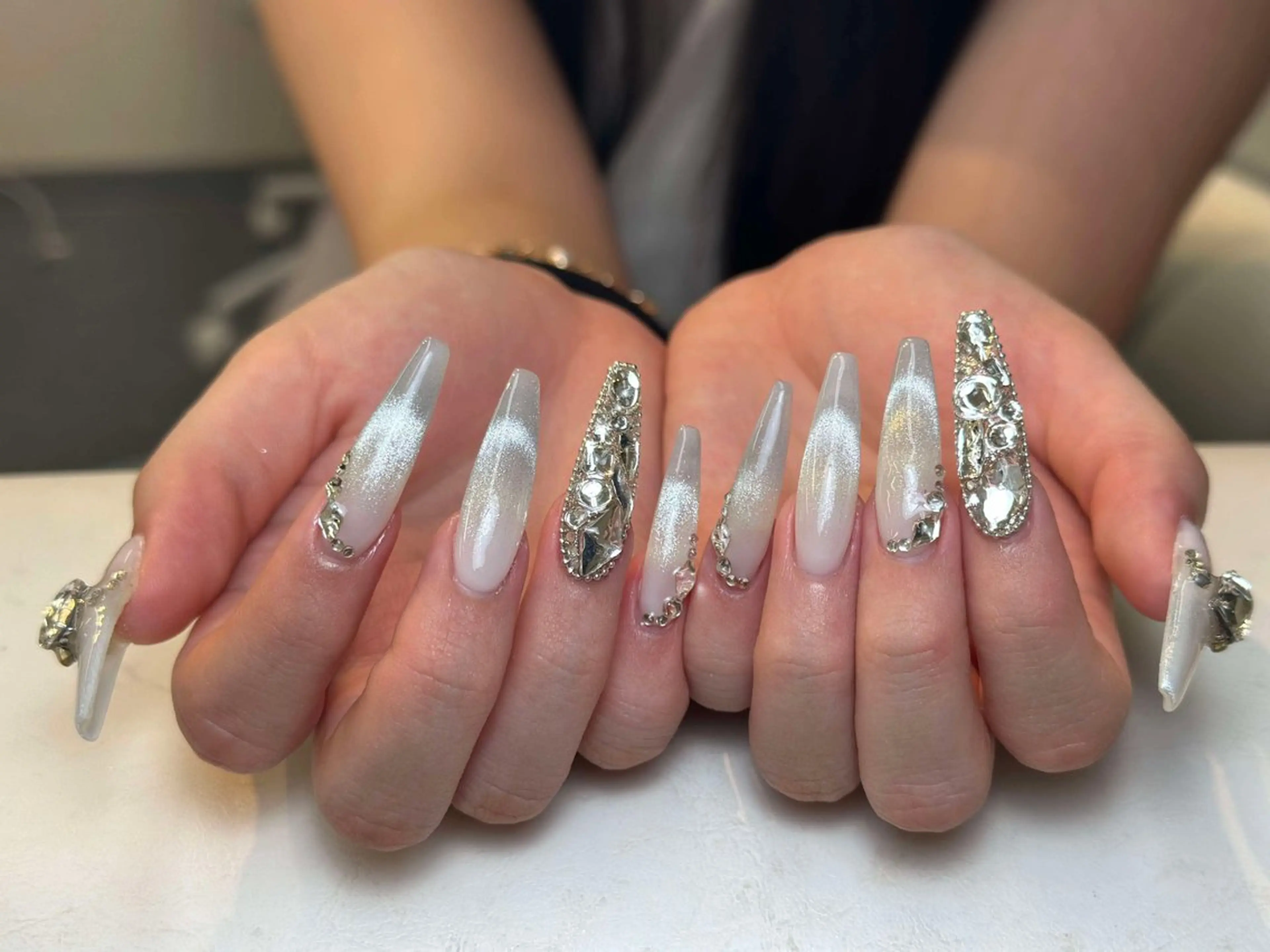 ネイル アートネイル ジェルネイル ハンドネイル Nie Nail Shinokuboのネイルデザイン