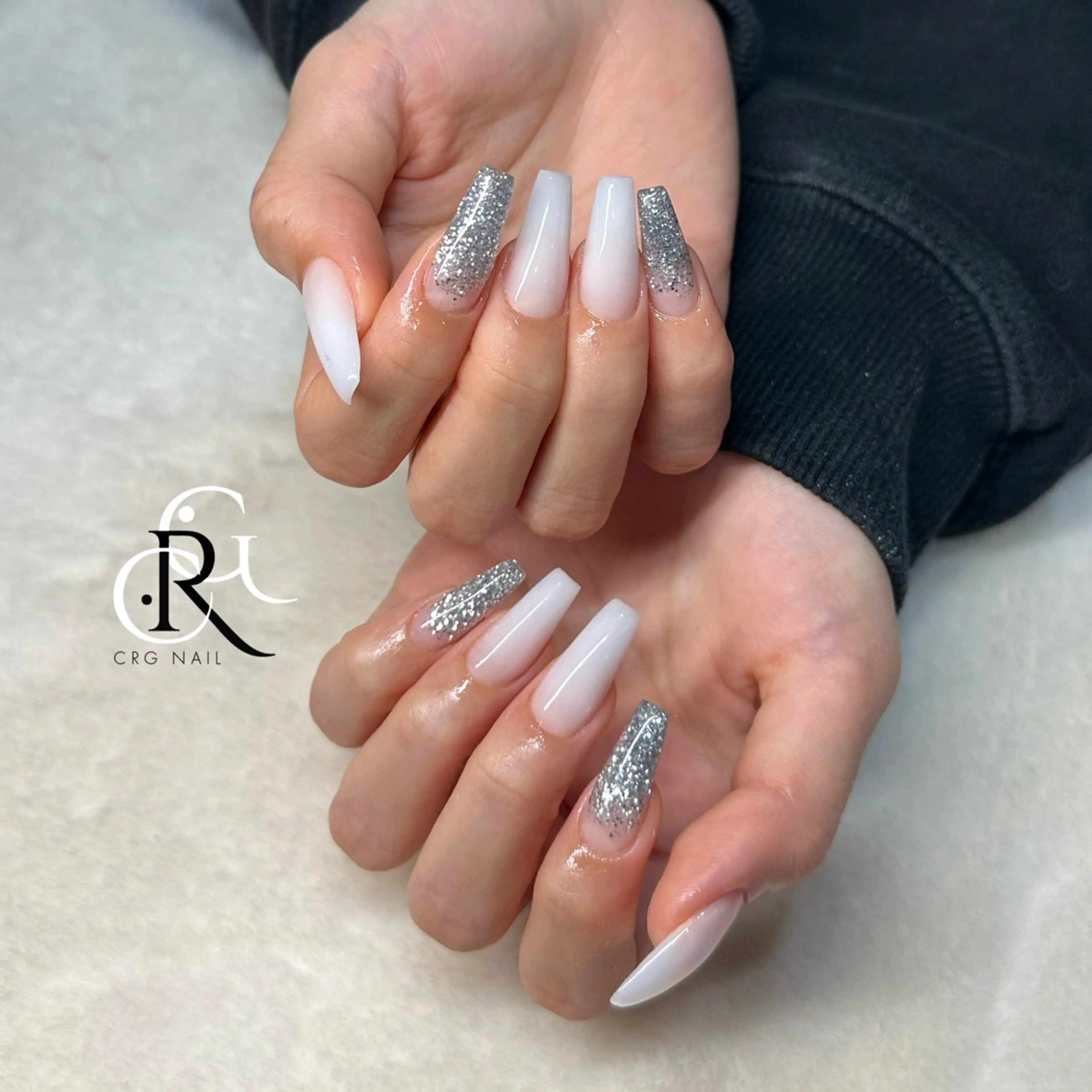 ネイル ラメ(グリッター) ロングネイル ワンカラーネイル スカルプネイル ハンドネイル 美フォルム✨ CRG RURIのネイルデザイン