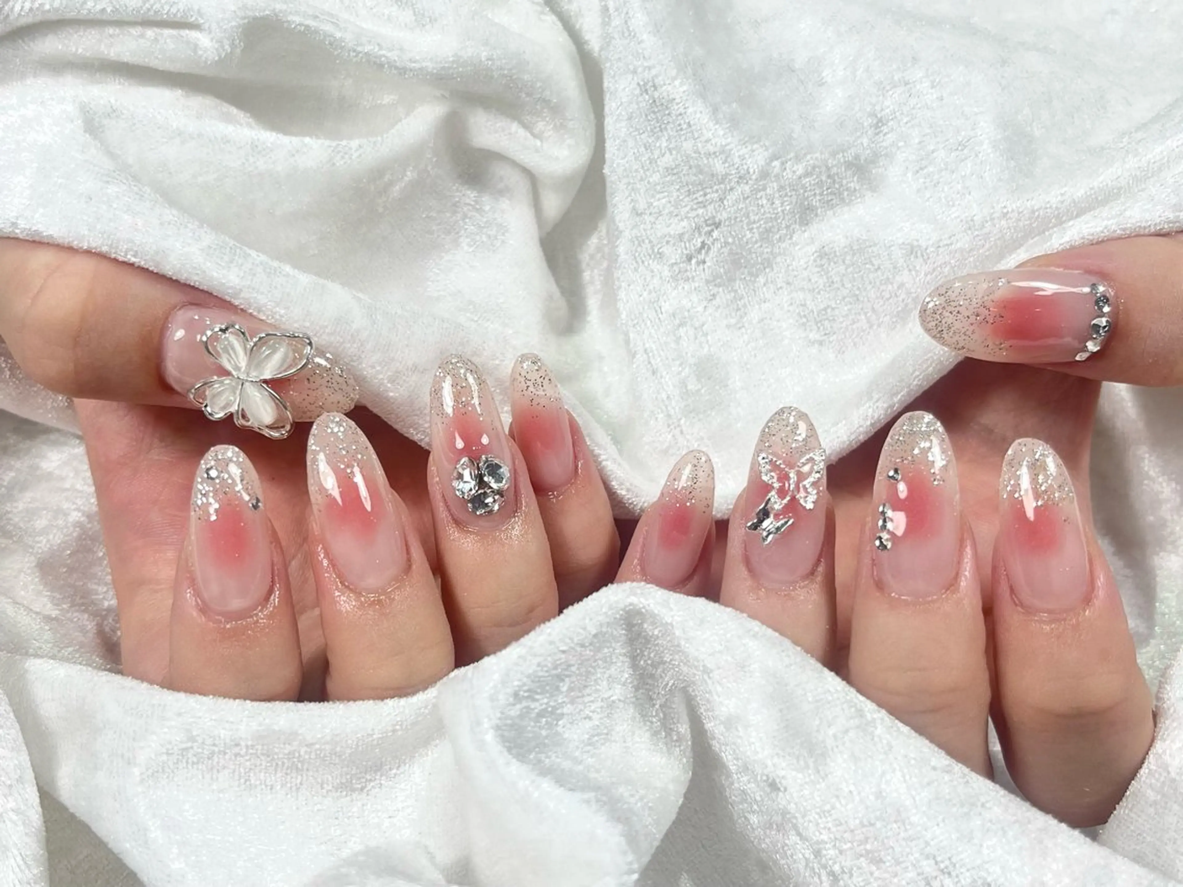 ネイル チークネイル 長さ出し 持ち込み スカルプネイル Salute本店 🦋仲原里佳のネイルデザイン