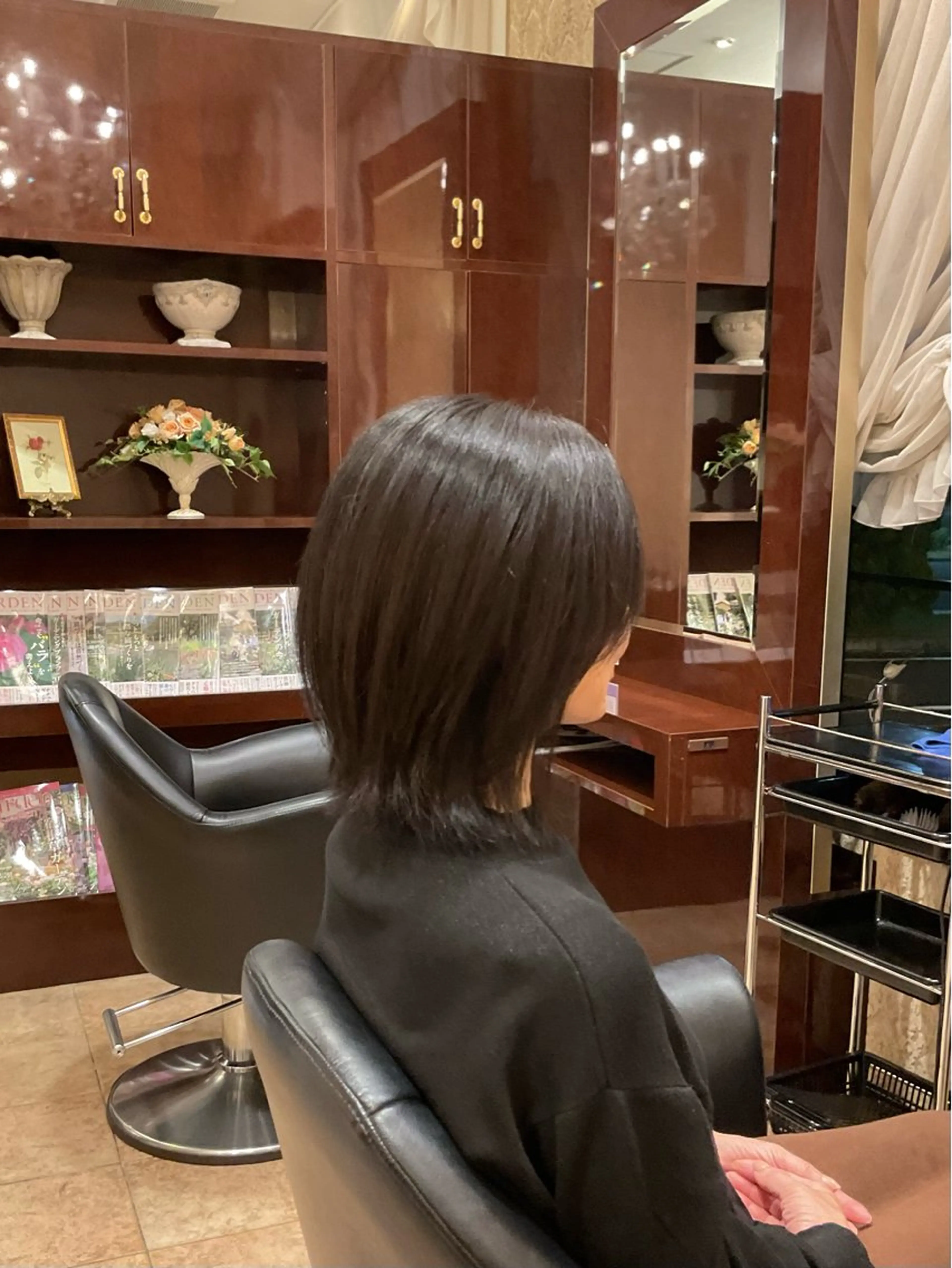 ミディアム 齋藤 若菜のヘアスタイル