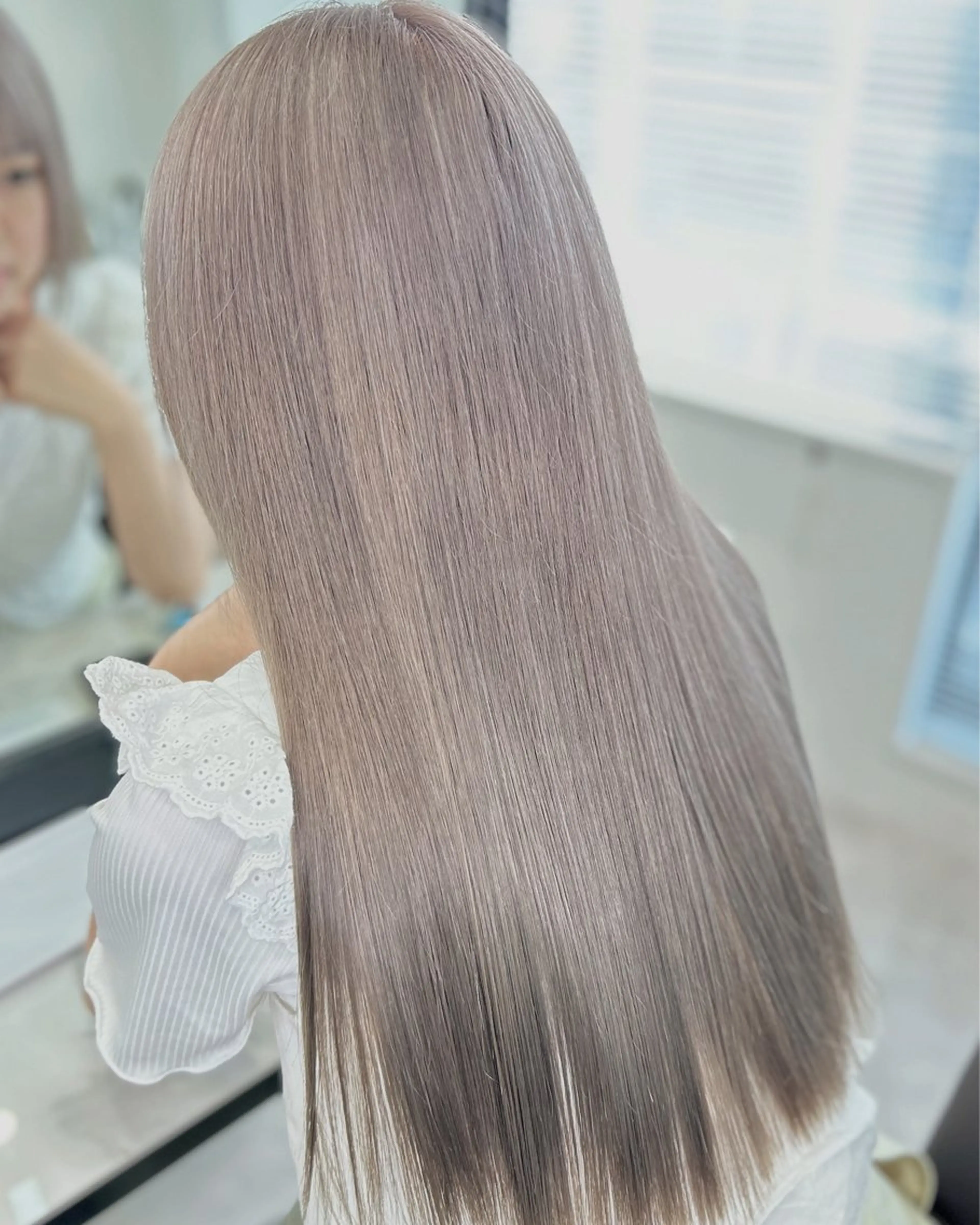 ロング シールエクステ エクステ 外国人風カラー 髪質改善 韓国風ヘア ヘアカラー elyts-omotesando-所属・【elyts】 𝑲𝑶𝑼𝑲𝑰のヘアスタイル