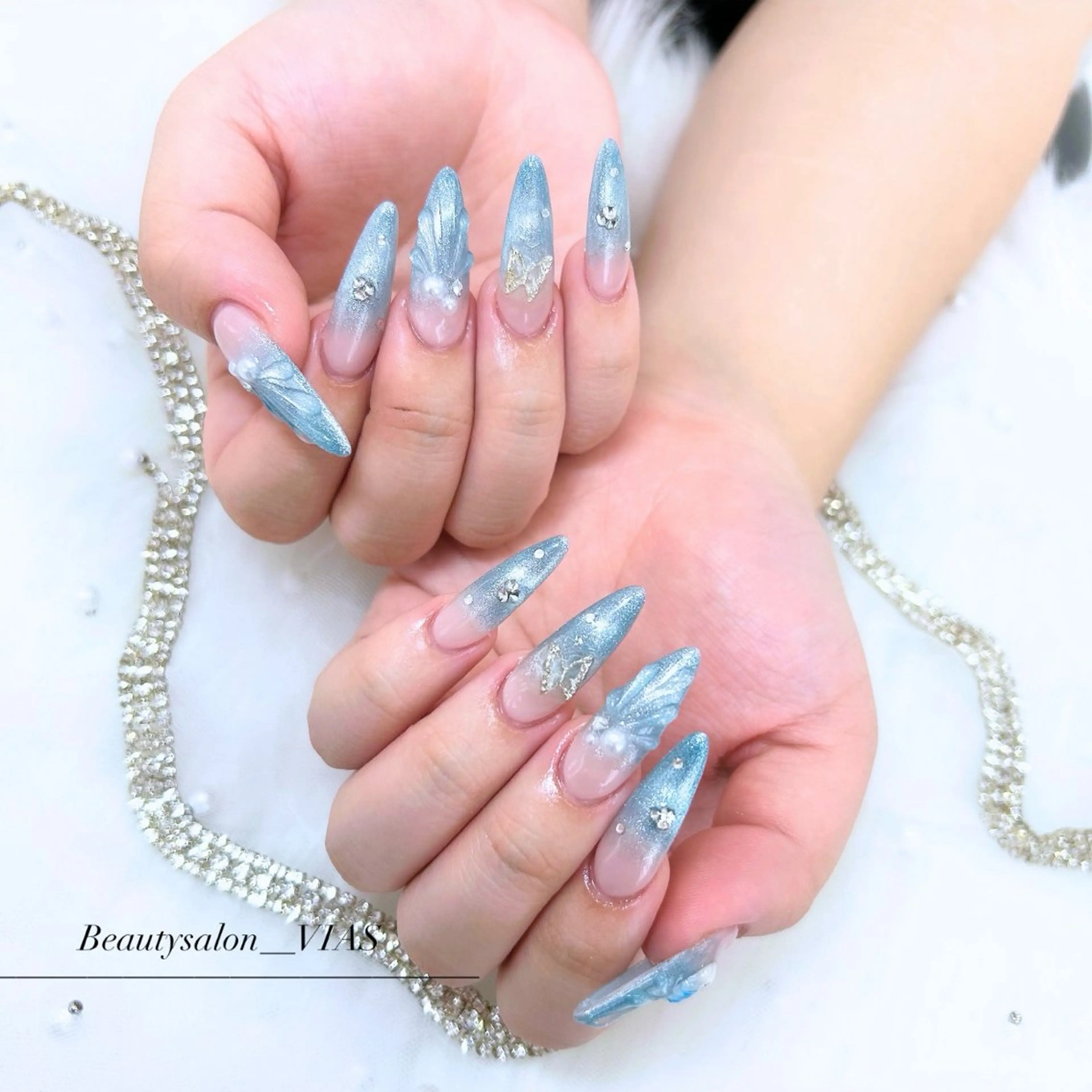 ネイル ハンドネイル VIAS 〜EYE&NAIL〜のマツエク・マツパデザイン