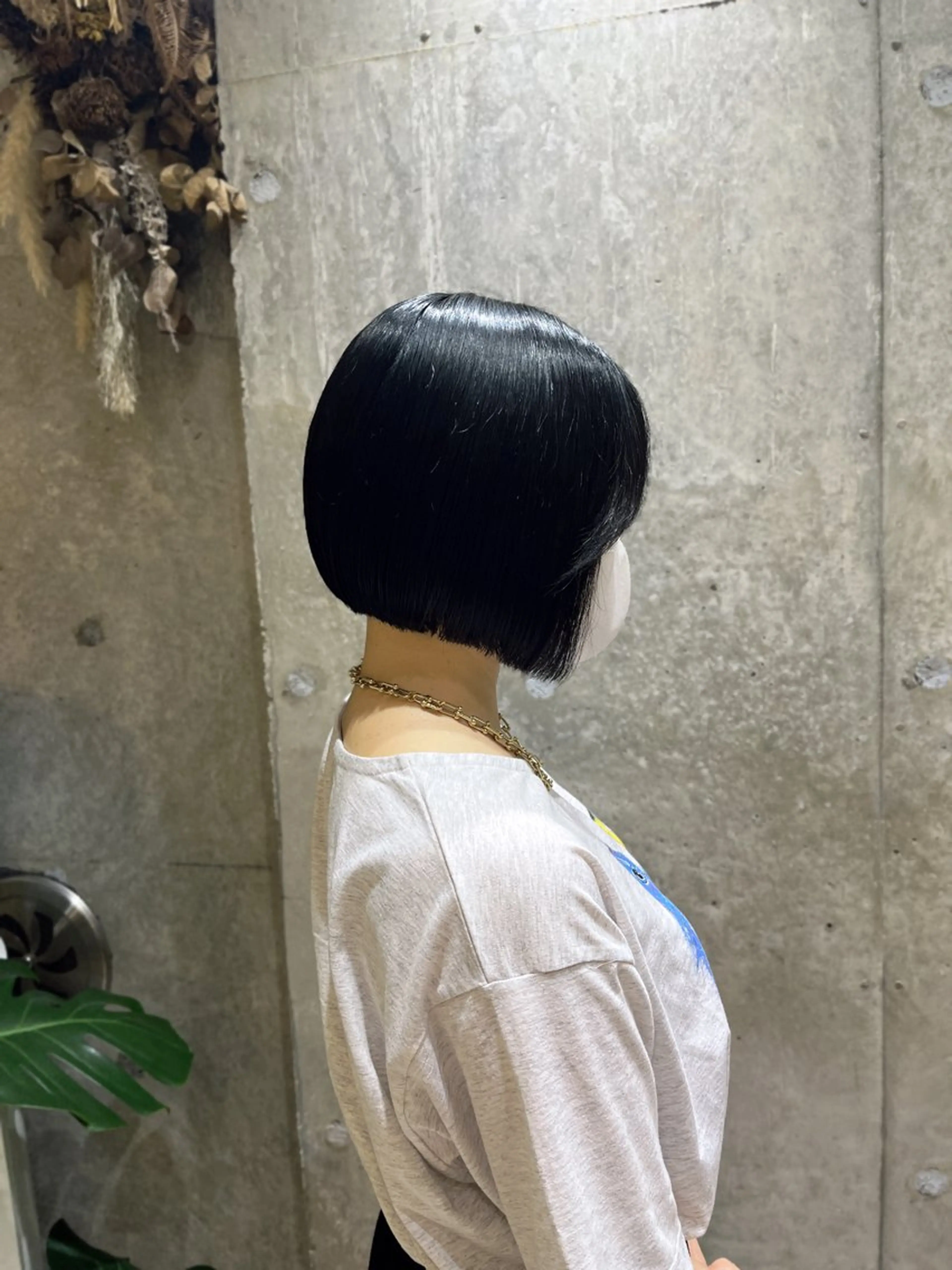 ショート 切りっぱなしボブ ボブ mizo /ケアカラー/登戸のヘアスタイル