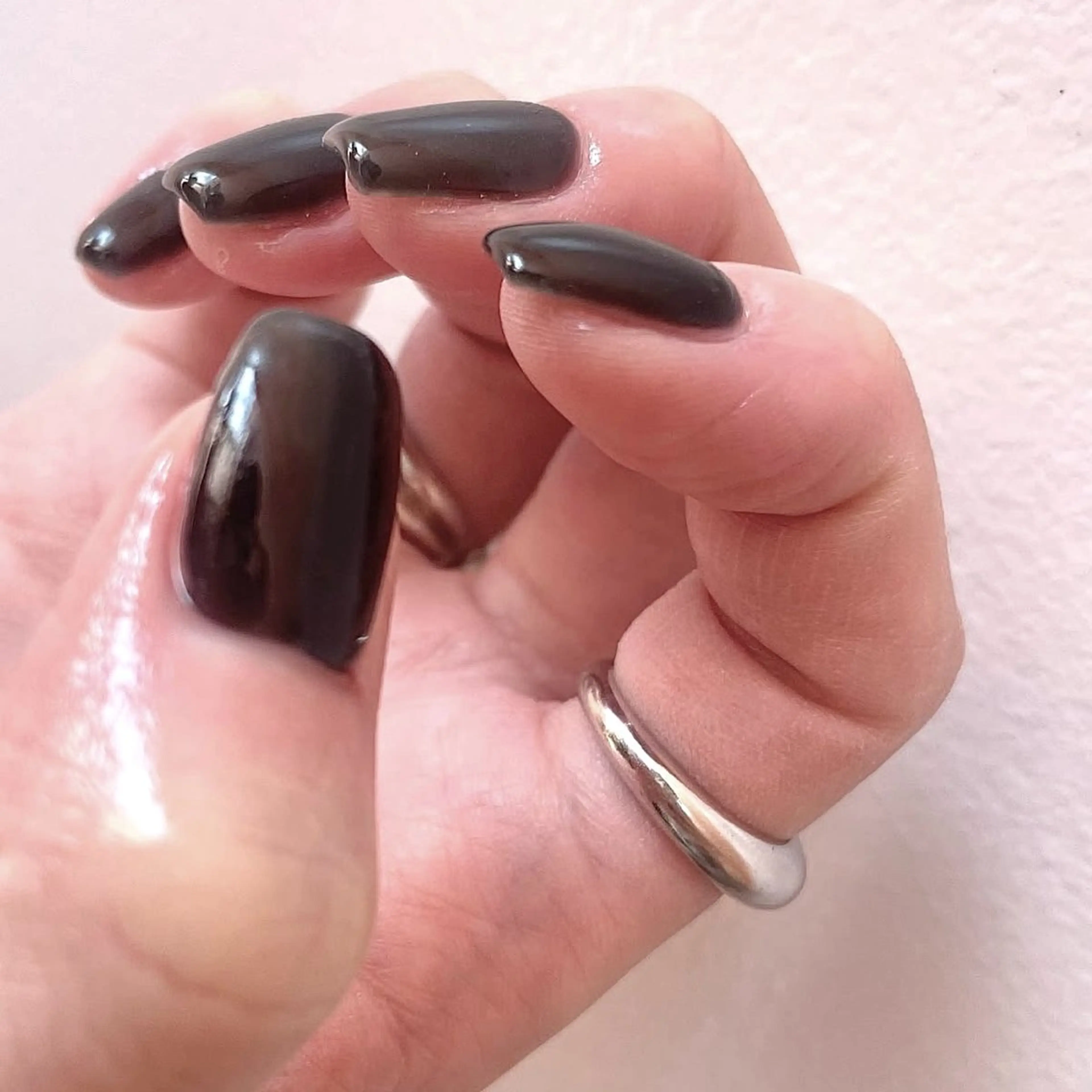 ネイル アニマル柄 ジェルネイル ワンカラーネイル ハンドネイル WOL TOKYO lyn(ﾘﾝ)のネイルデザイン