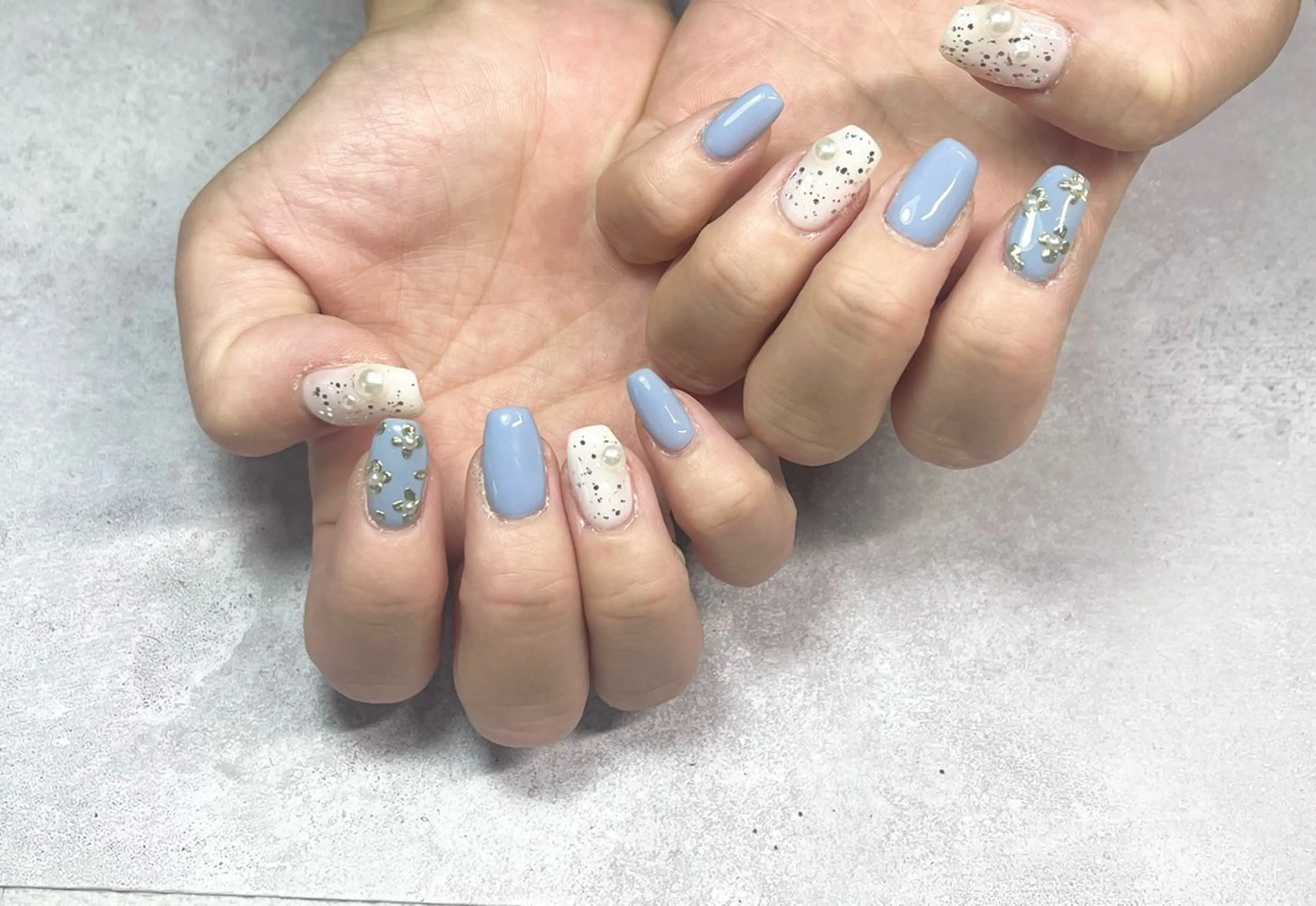 ネイル ハンドネイル more Private Nail Salon所属・K. makiのネイルデザイン
