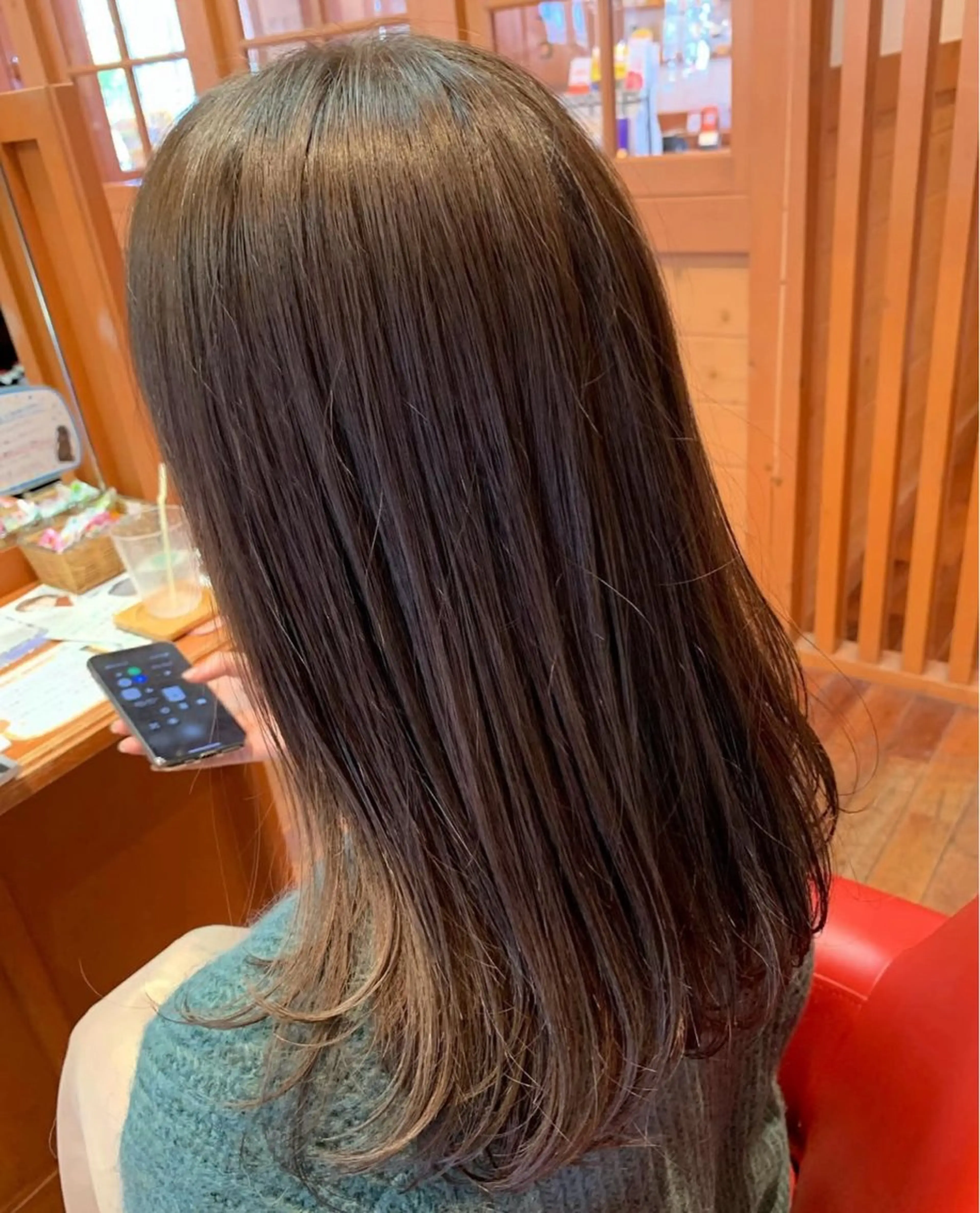 艶カラー+トリートメントの写真