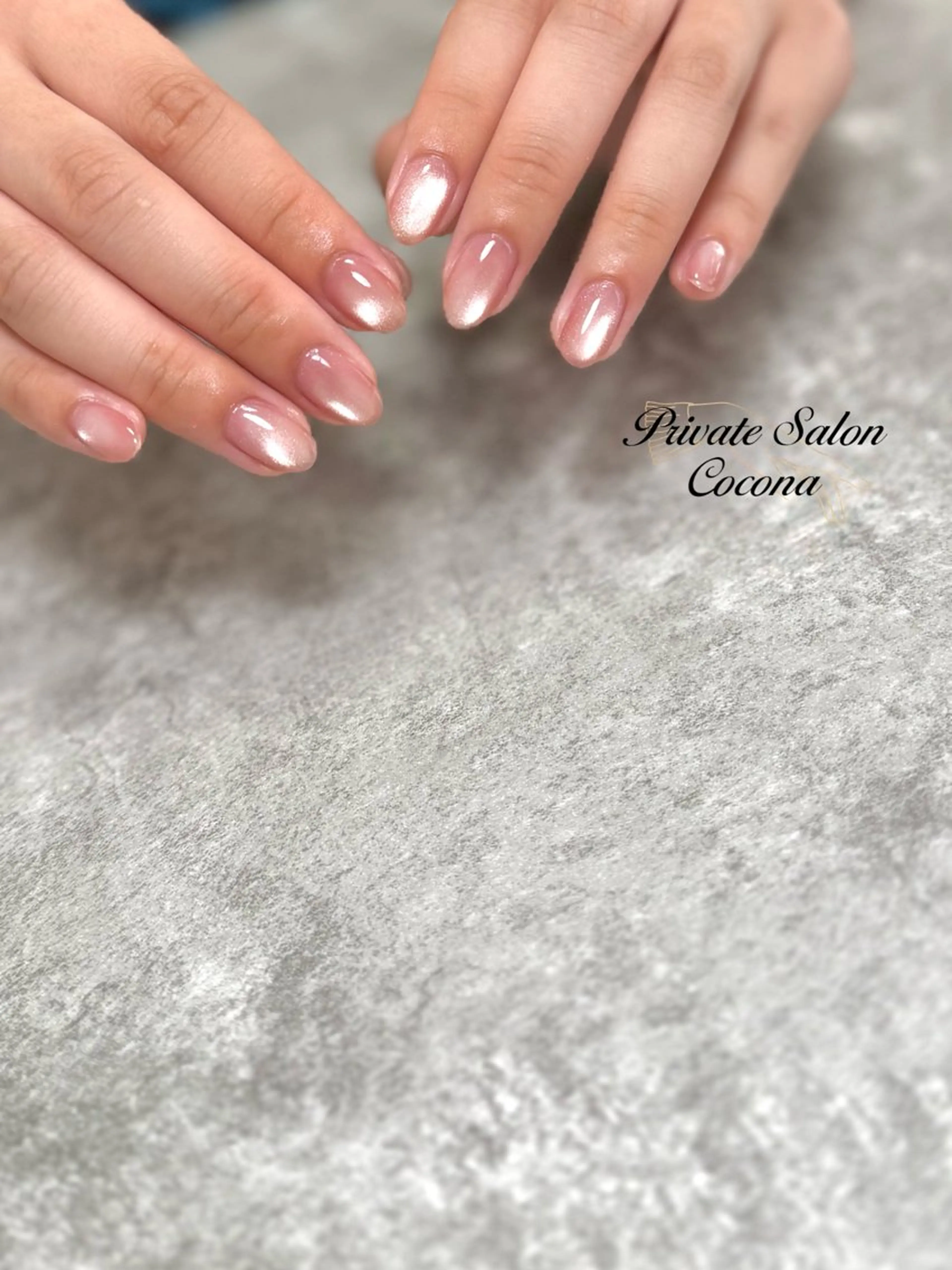 ネイル マグネットネイル マグネットワンカラー ワンカラーネイル ハンドネイル プライベートサロン nailcoconaのネイルデザイン