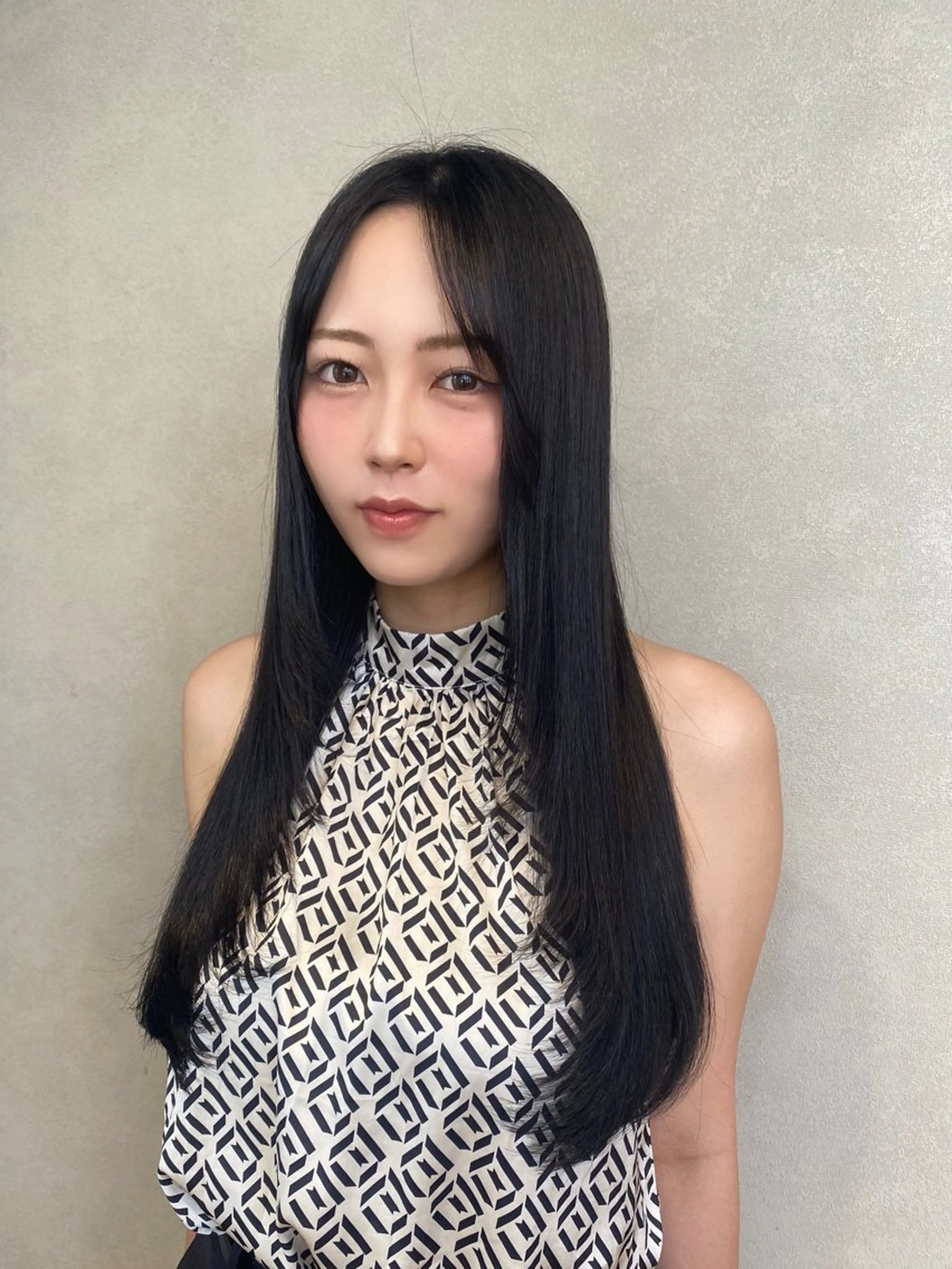 ロング レイヤーカット 美伶/大阪美容室 /透明感カラーのヘアスタイル