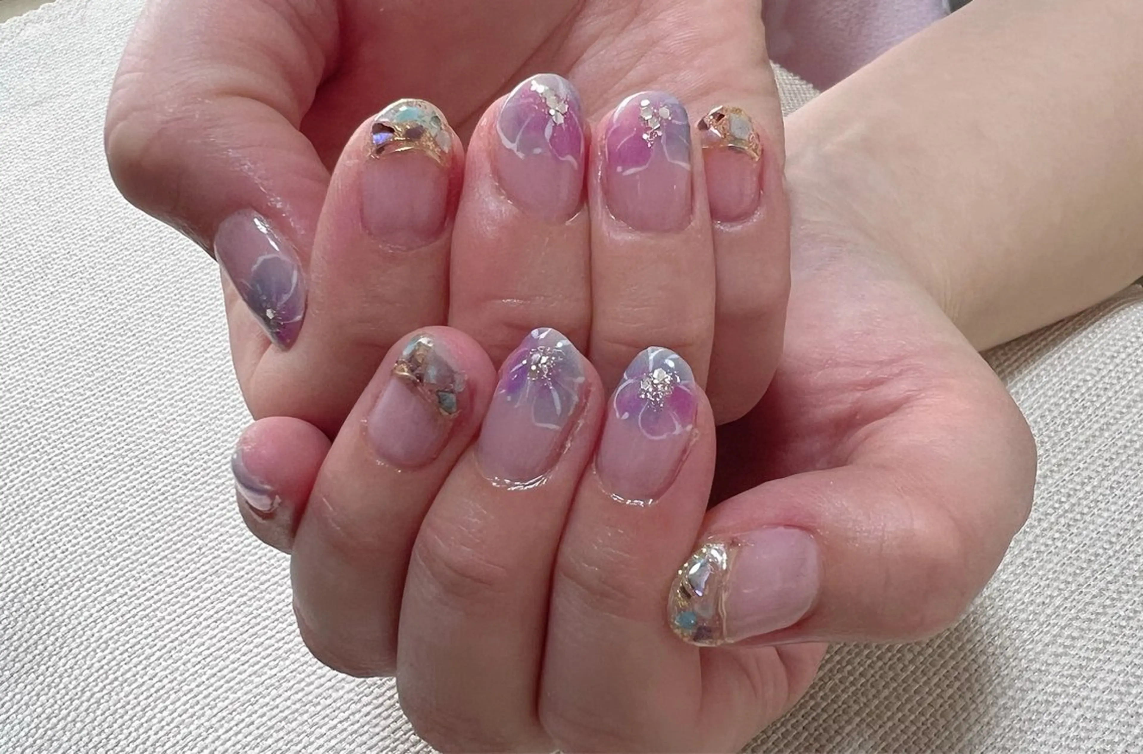 ネイル ハンドネイル t. yoshizawaのネイルデザイン