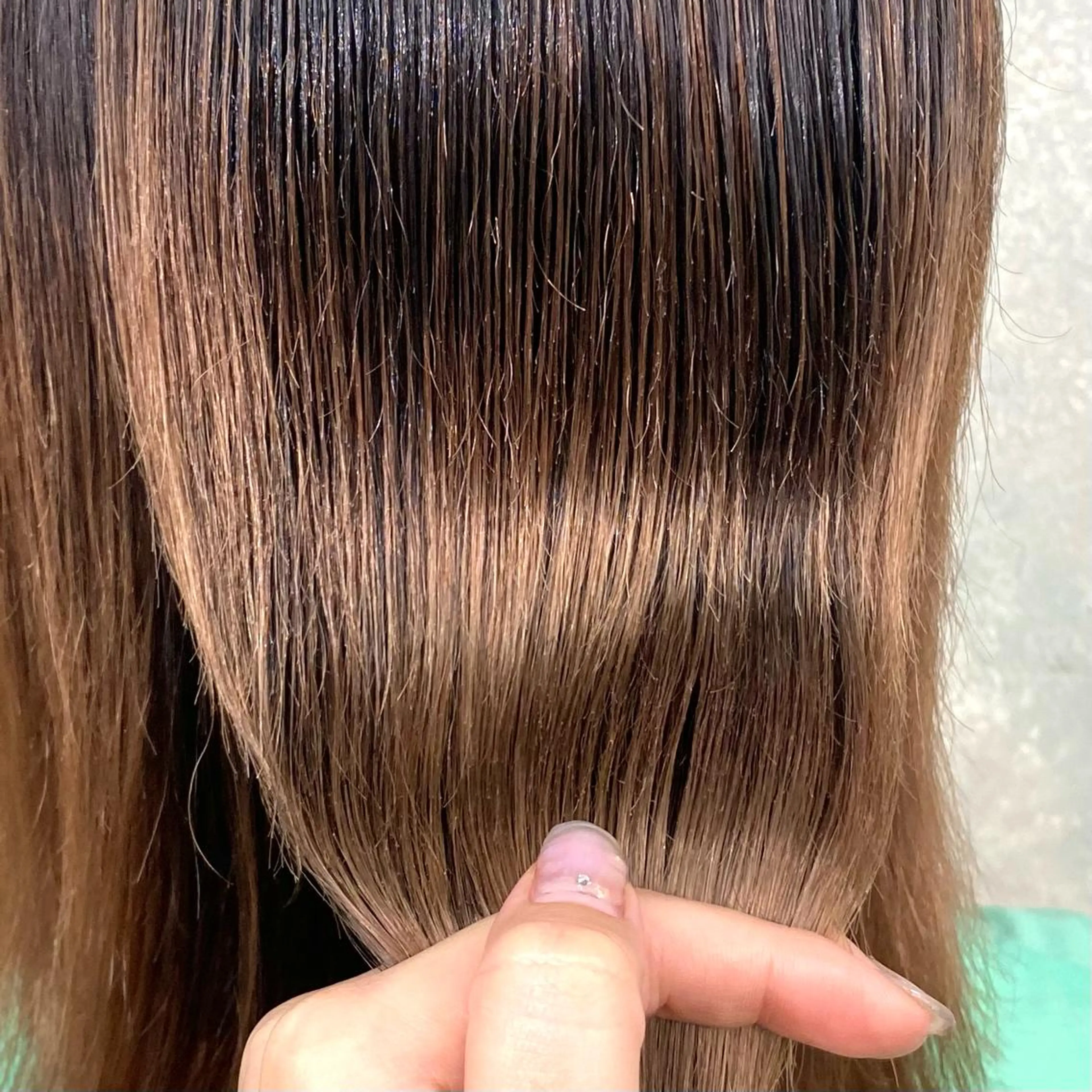 ミディアム カラー 酸性ストレート・ メンズ 三原 楊子のヘアスタイル