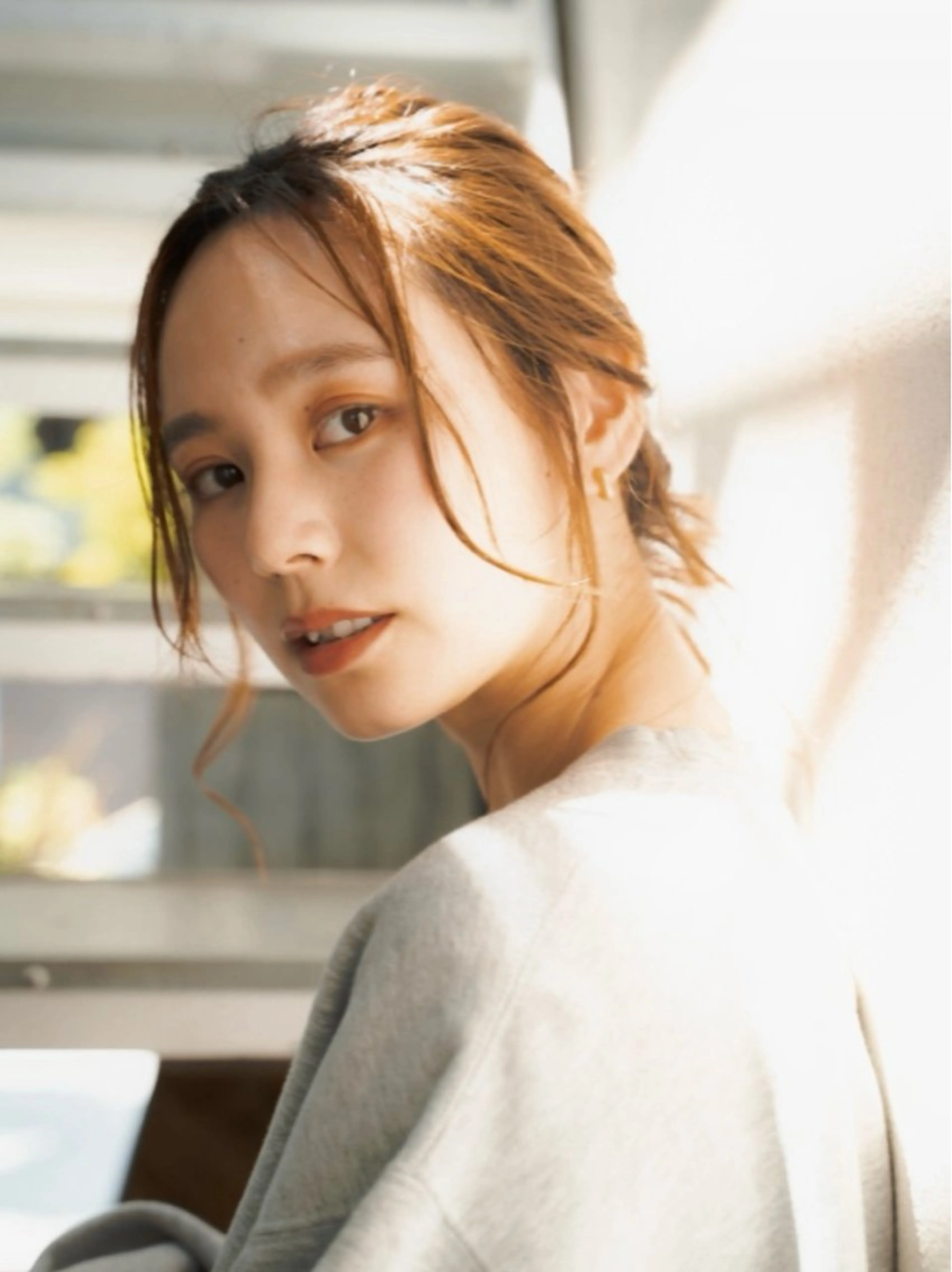 ロング ヘアカラー トリートメント mIyu/ナチュラル カラー/レイヤー🤎のヘアスタイル