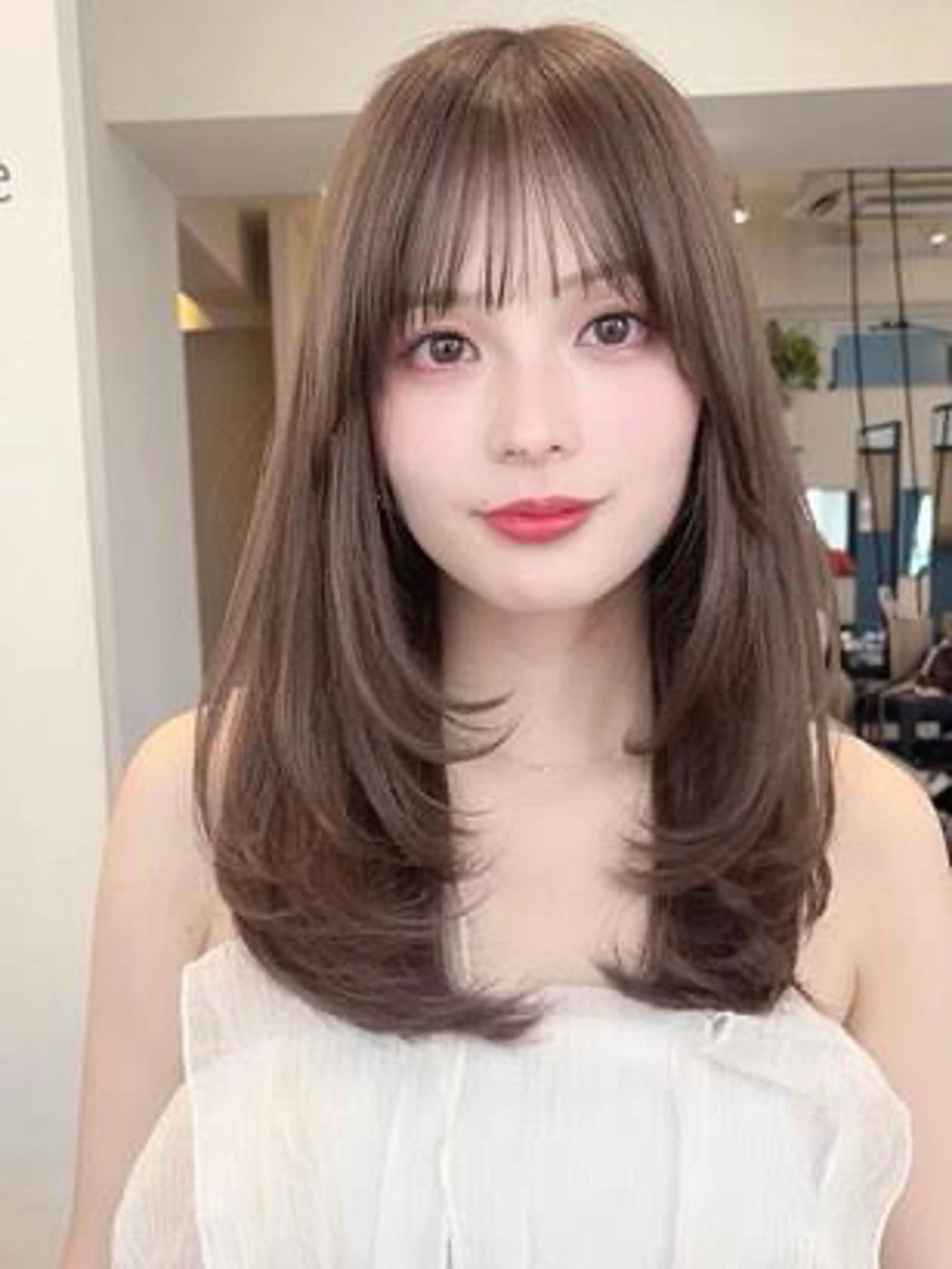 ⚠️19時以降限定トップスタイリストによる【レイヤーカット】の写真